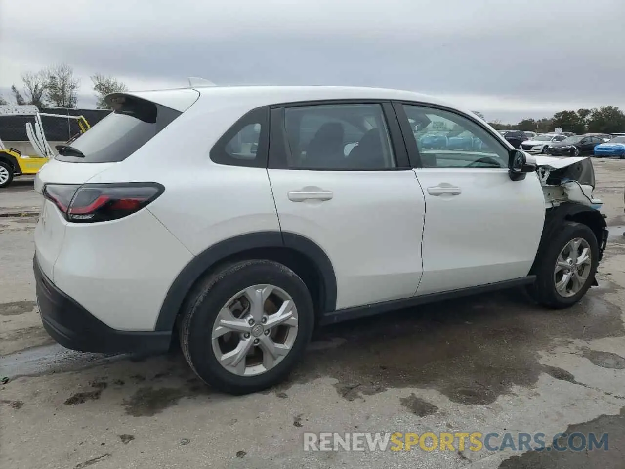 3 Photograph of a damaged car 3CZRZ1H38PM740303 HONDA HR-V 2023