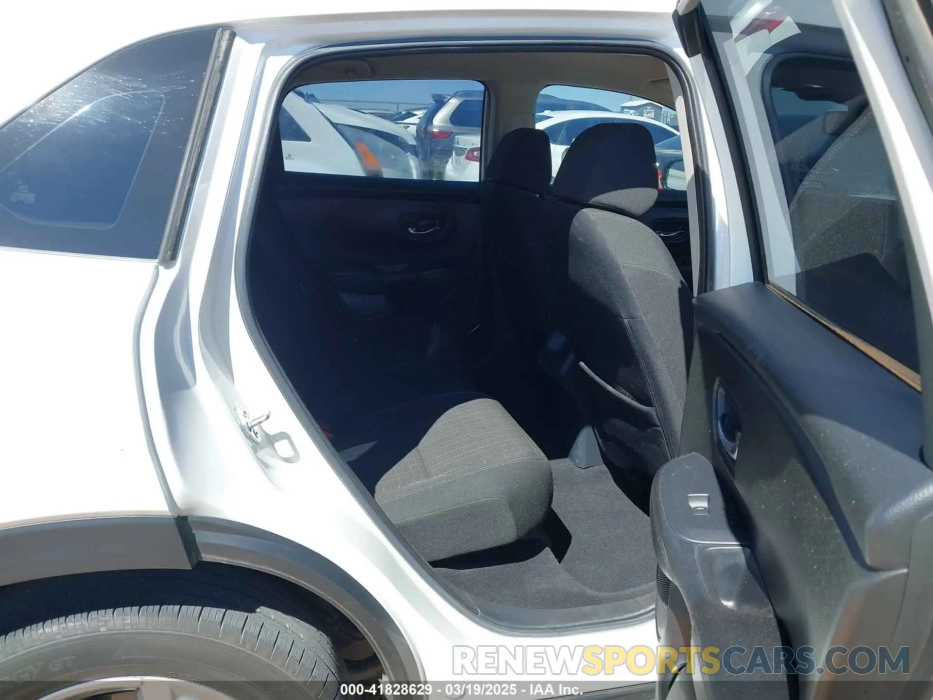 8 Photograph of a damaged car 3CZRZ1H39PM704930 HONDA HR-V 2023