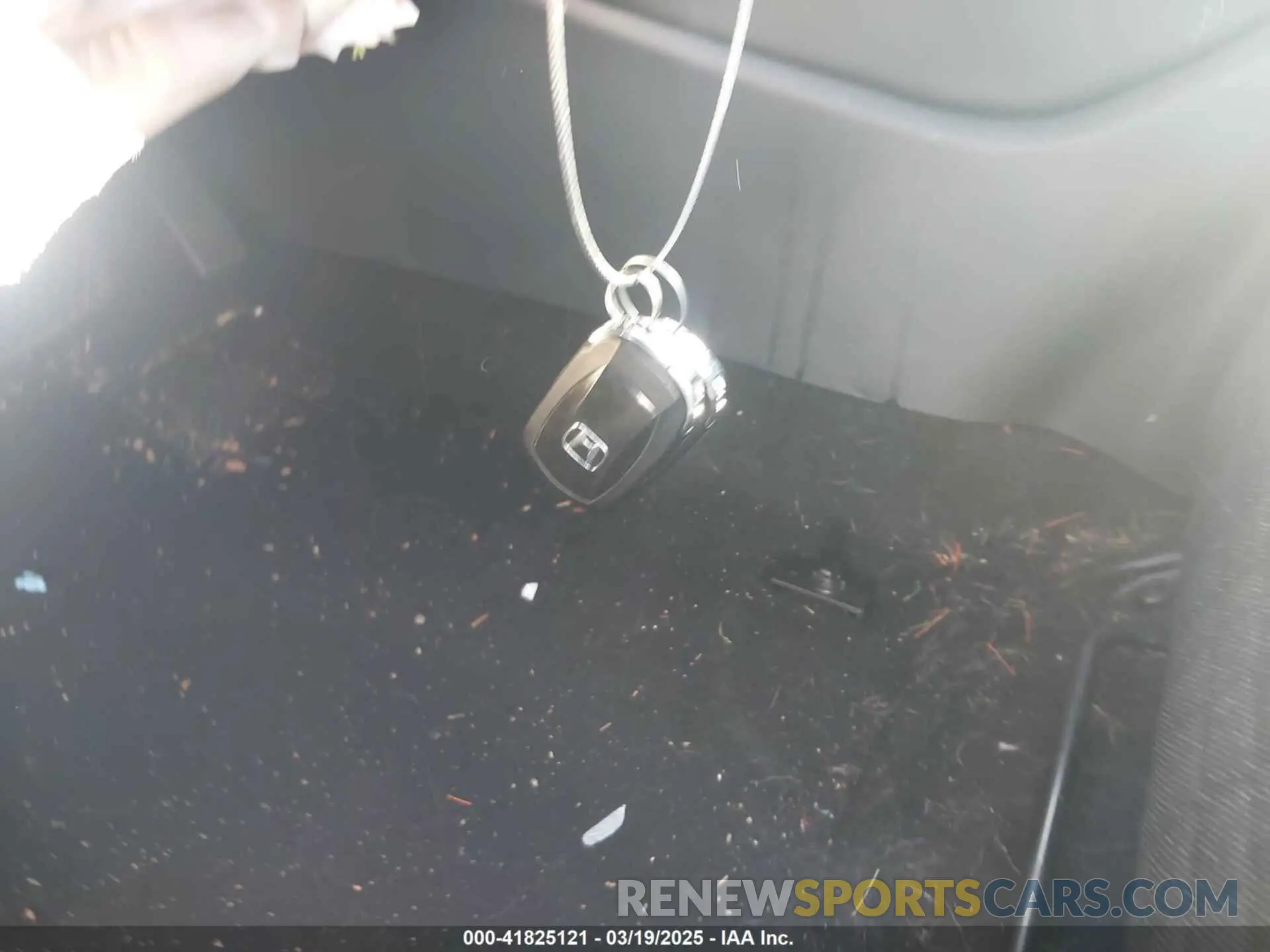 11 Photograph of a damaged car 3CZRZ1H39PM708833 HONDA HR-V 2023