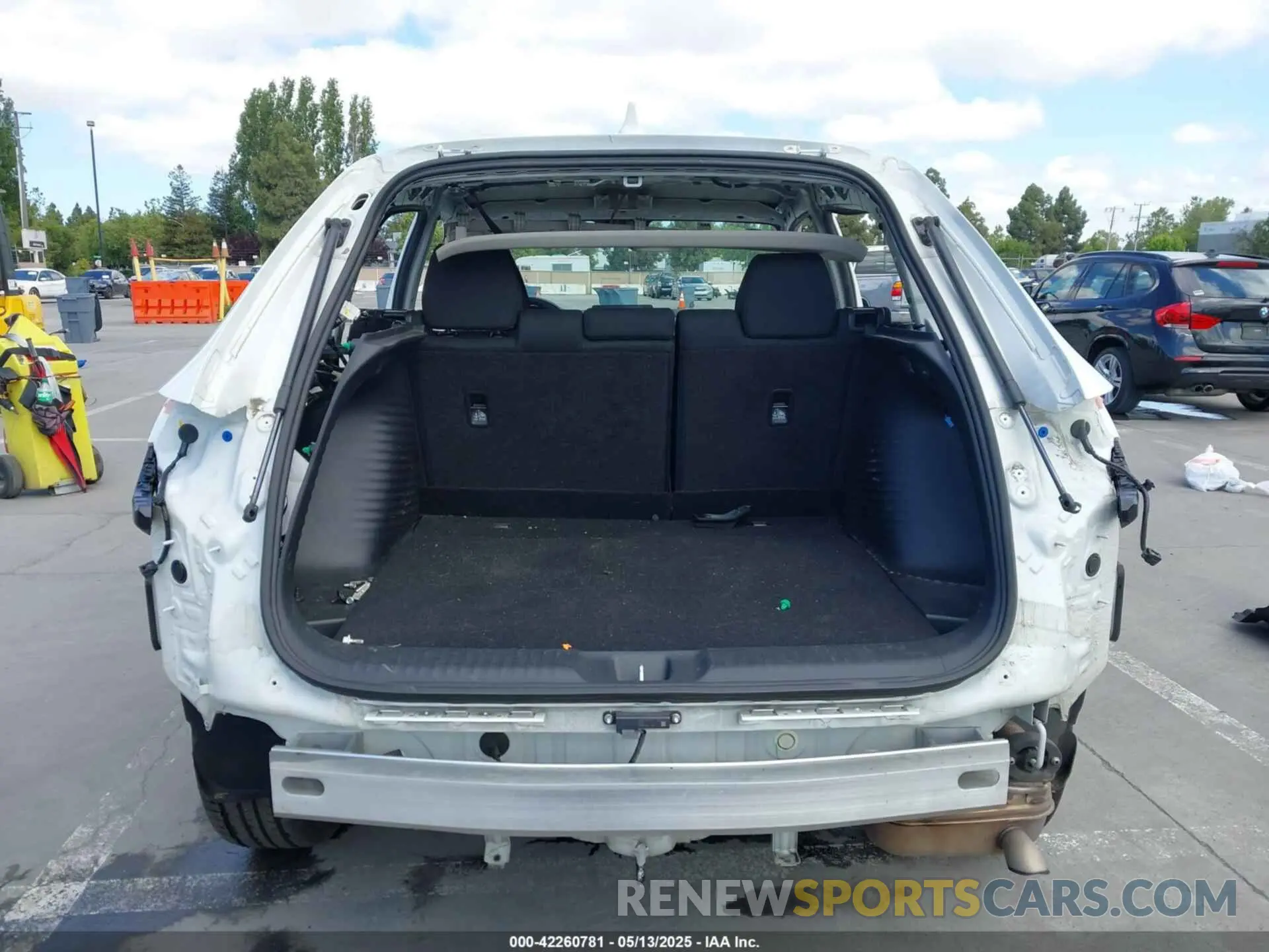 15 Photograph of a damaged car 3CZRZ1H39PM714616 HONDA HR-V 2023