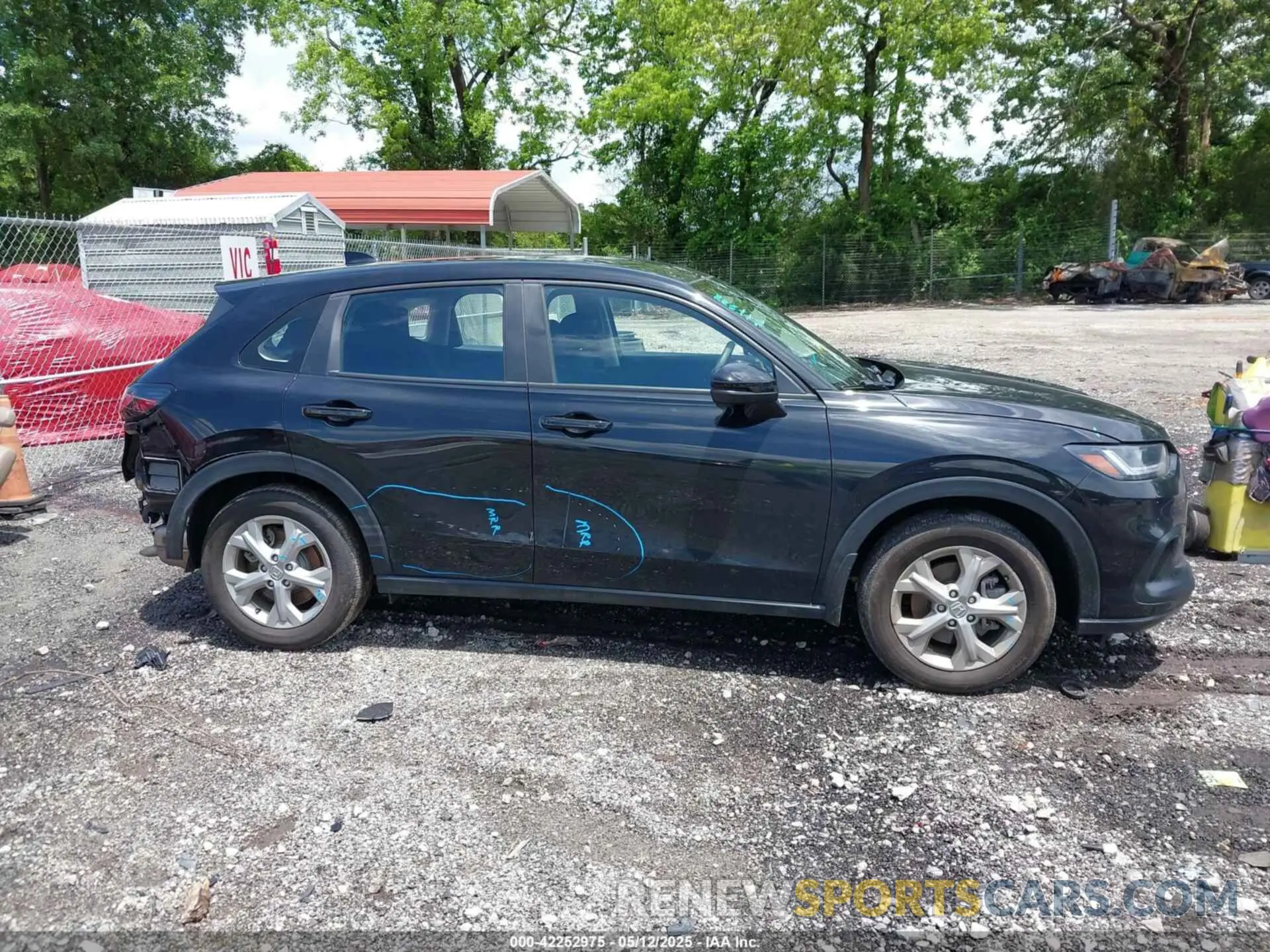 13 Photograph of a damaged car 3CZRZ1H3XPM704984 HONDA HR-V 2023