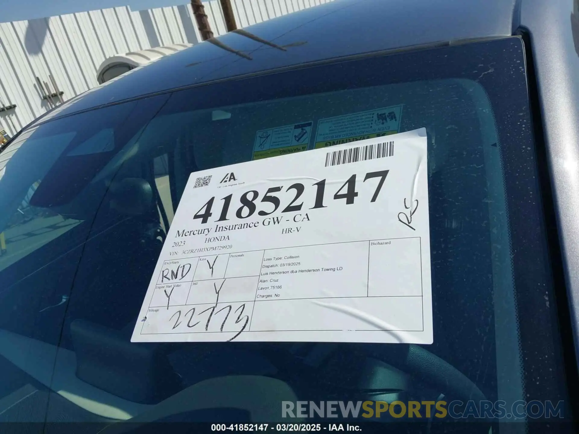 18 Photograph of a damaged car 3CZRZ1H3XPM729920 HONDA HR-V 2023