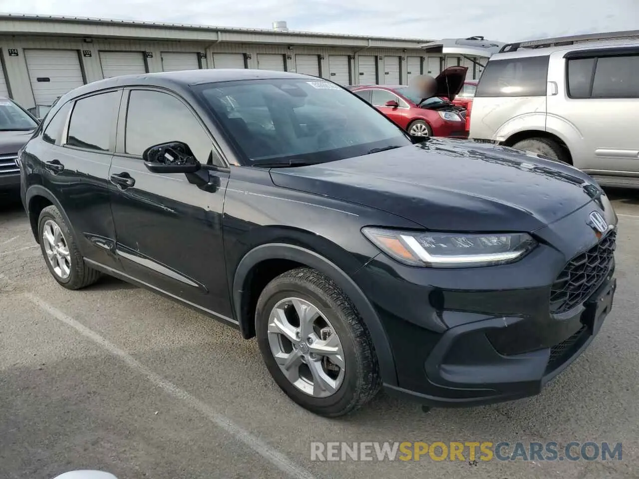4 Photograph of a damaged car 3CZRZ1H3XPM739380 HONDA HR-V 2023