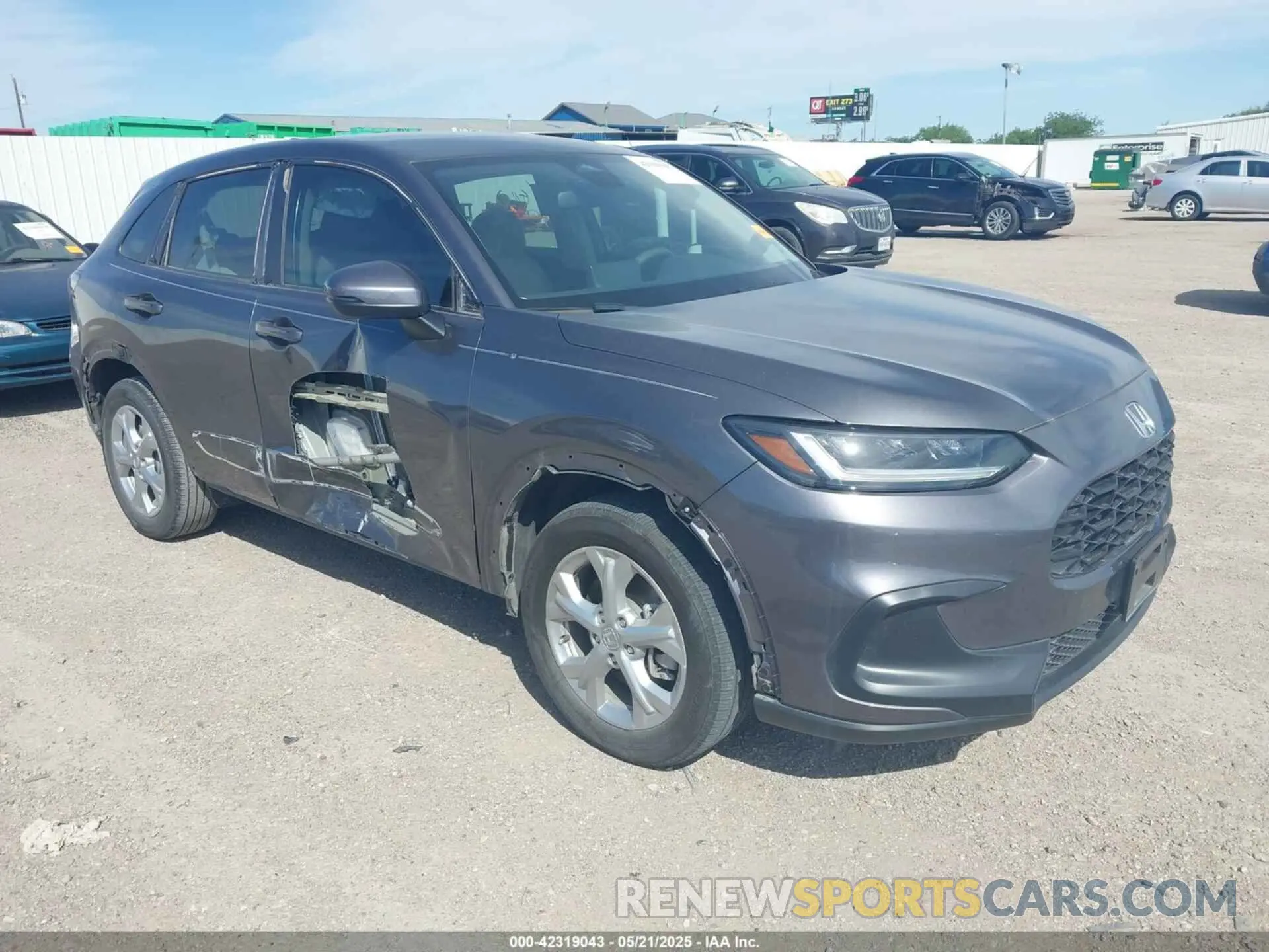 1 Photograph of a damaged car 3CZRZ1H3XPM743347 HONDA HR-V 2023