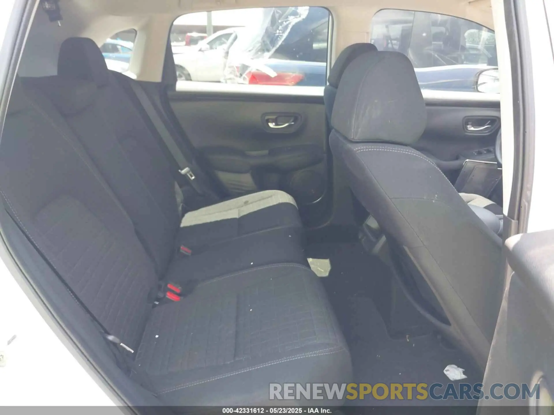8 Photograph of a damaged car 3CZRZ1H3XPM743705 HONDA HR-V 2023