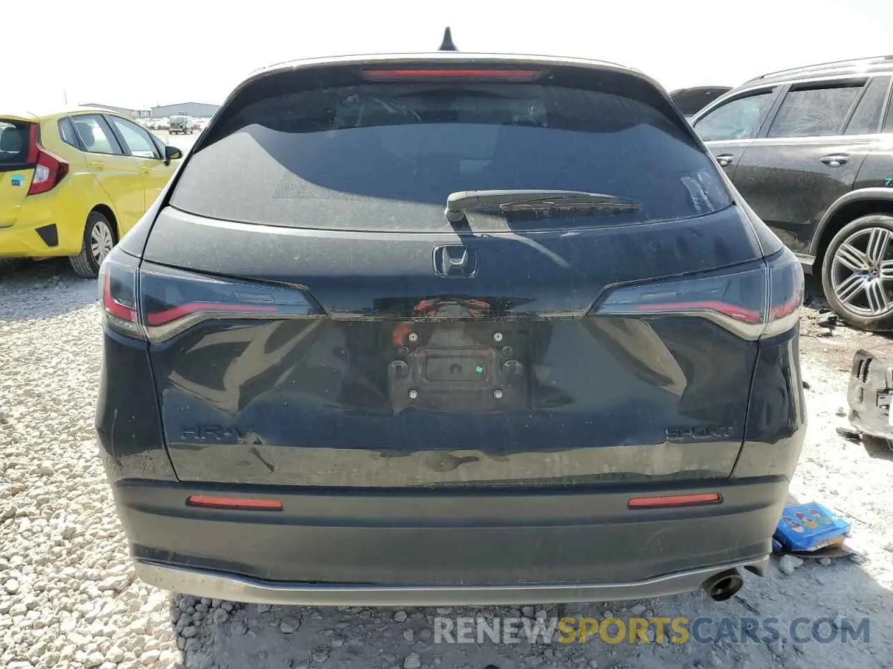 6 Photograph of a damaged car 3CZRZ1H50PM712805 HONDA HR-V 2023