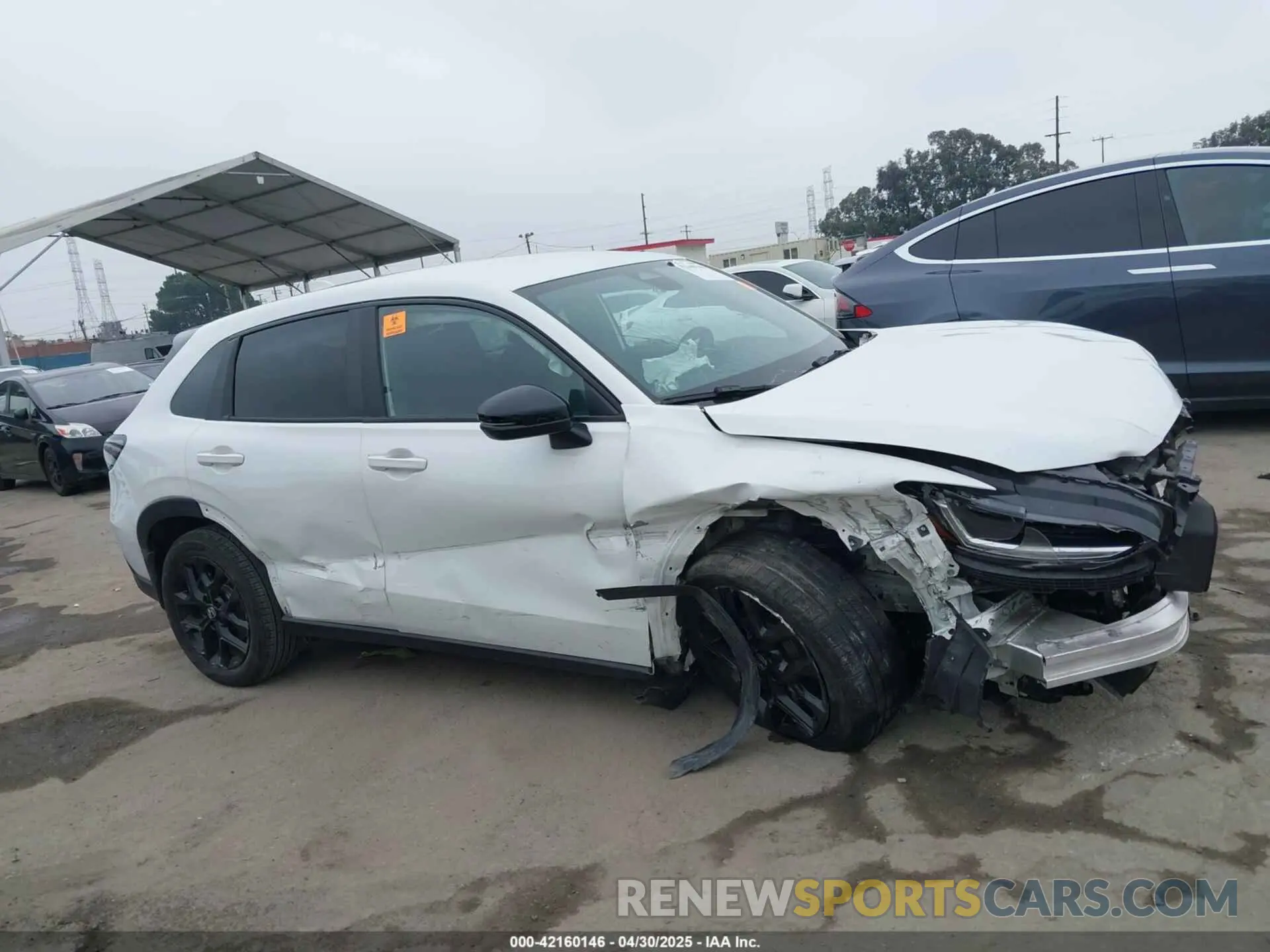 13 Photograph of a damaged car 3CZRZ1H51PM707483 HONDA HR-V 2023