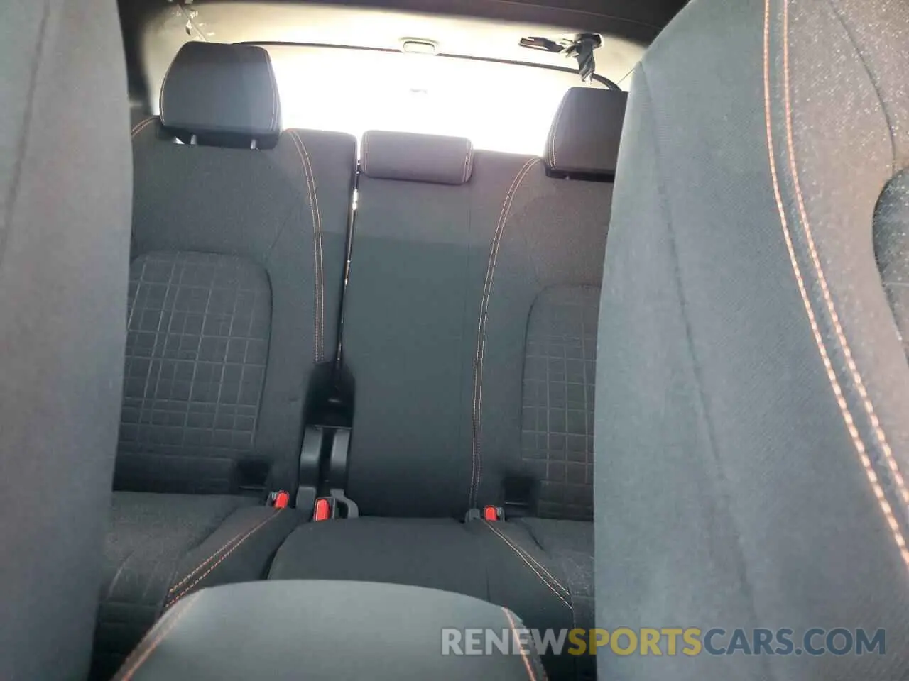 10 Photograph of a damaged car 3CZRZ1H53PM704570 HONDA HR-V 2023