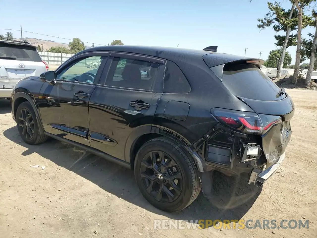 2 Photograph of a damaged car 3CZRZ1H53PM704570 HONDA HR-V 2023