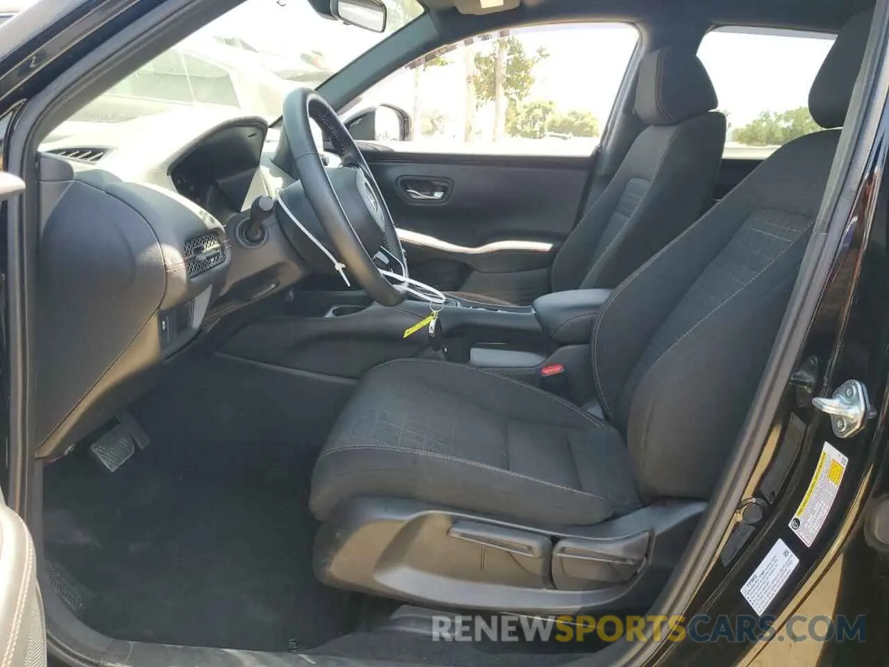 7 Photograph of a damaged car 3CZRZ1H53PM704570 HONDA HR-V 2023