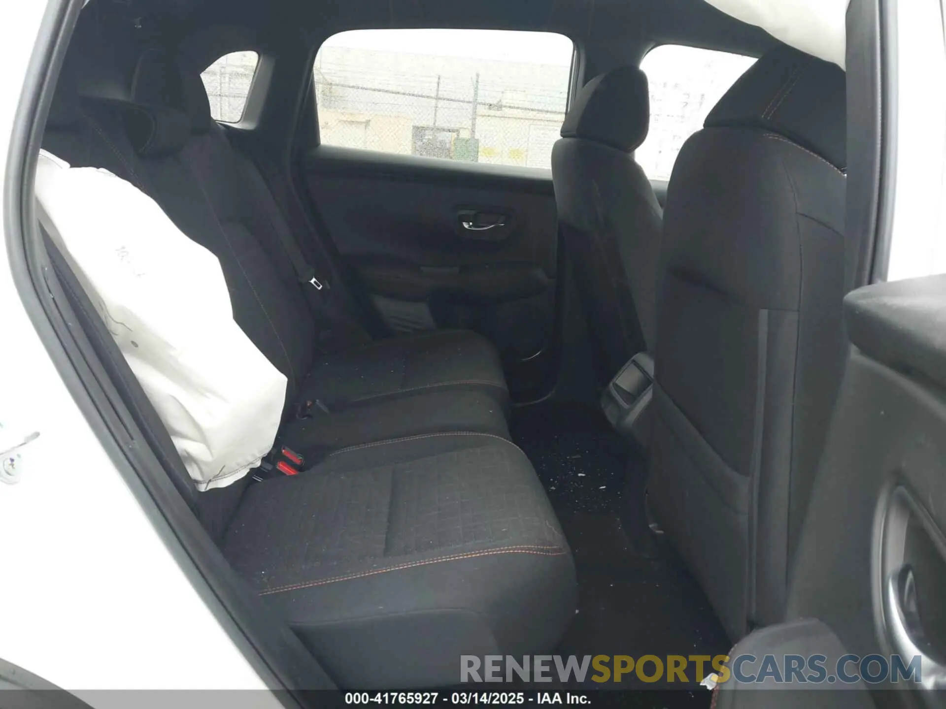8 Photograph of a damaged car 3CZRZ1H53PM712961 HONDA HR-V 2023