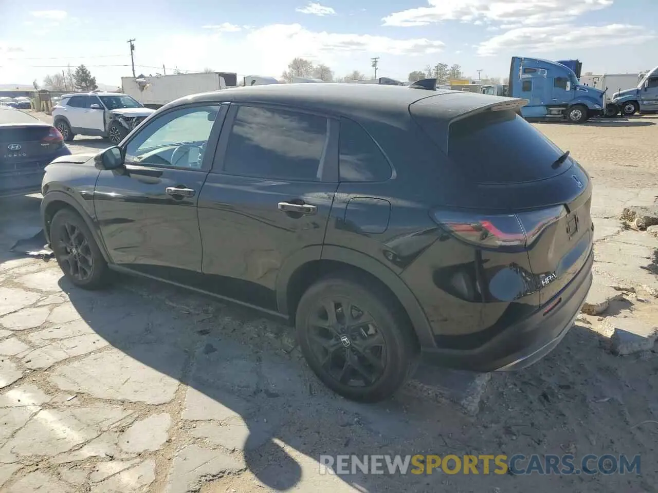 2 Photograph of a damaged car 3CZRZ1H55PM745699 HONDA HR-V 2023