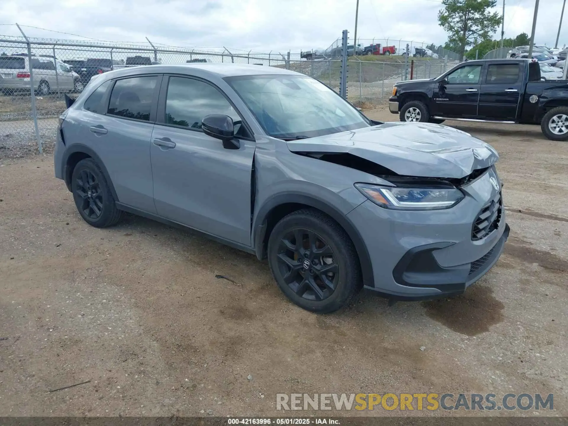 1 Photograph of a damaged car 3CZRZ1H55PM746657 HONDA HR-V 2023