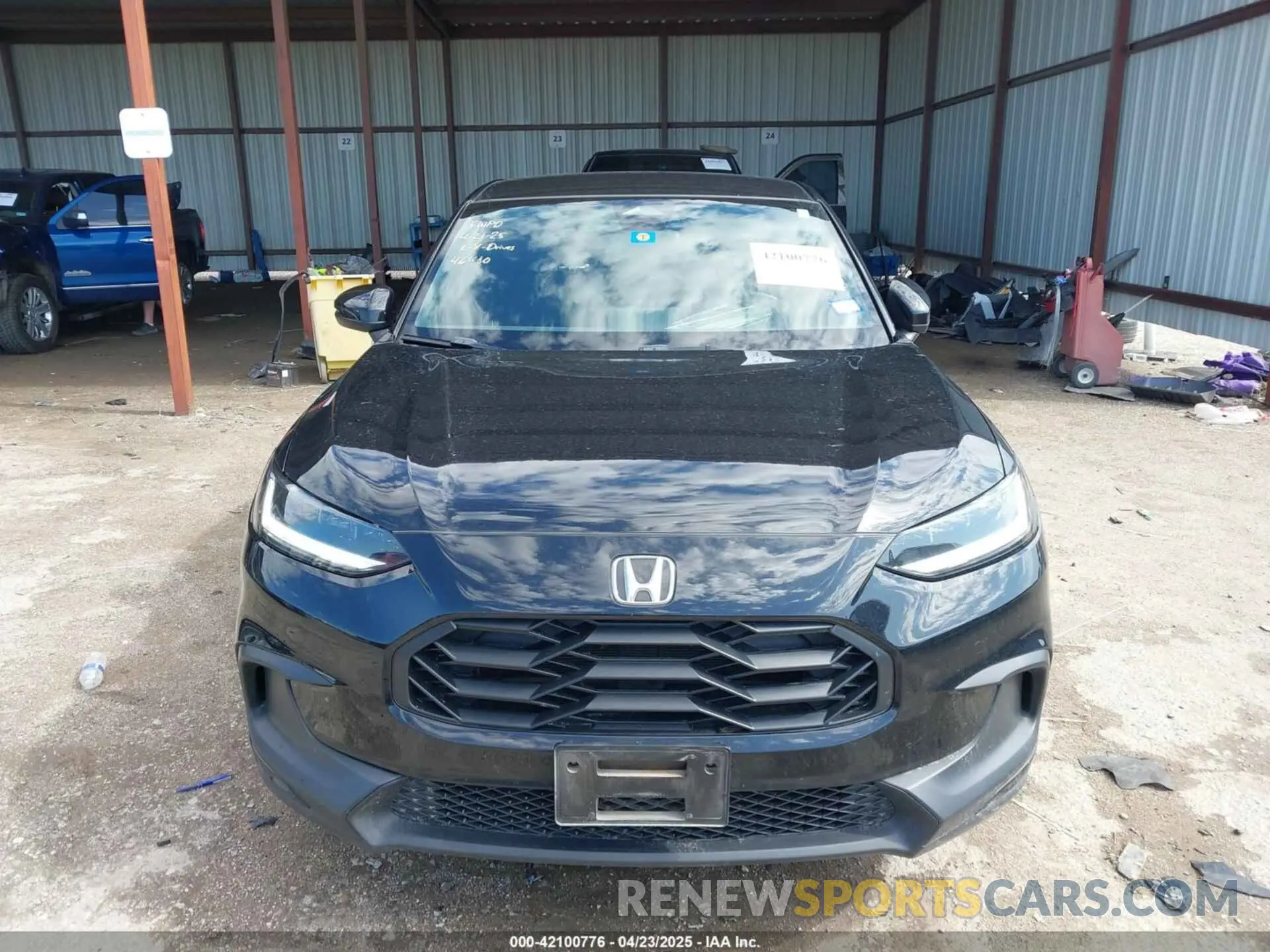 12 Photograph of a damaged car 3CZRZ1H57PM703406 HONDA HR-V 2023