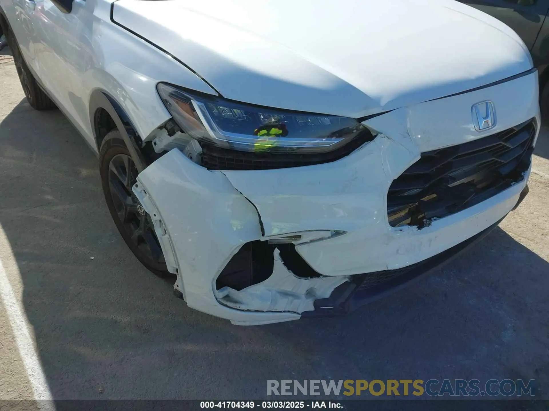 6 Photograph of a damaged car 3CZRZ1H57PM705835 HONDA HR-V 2023
