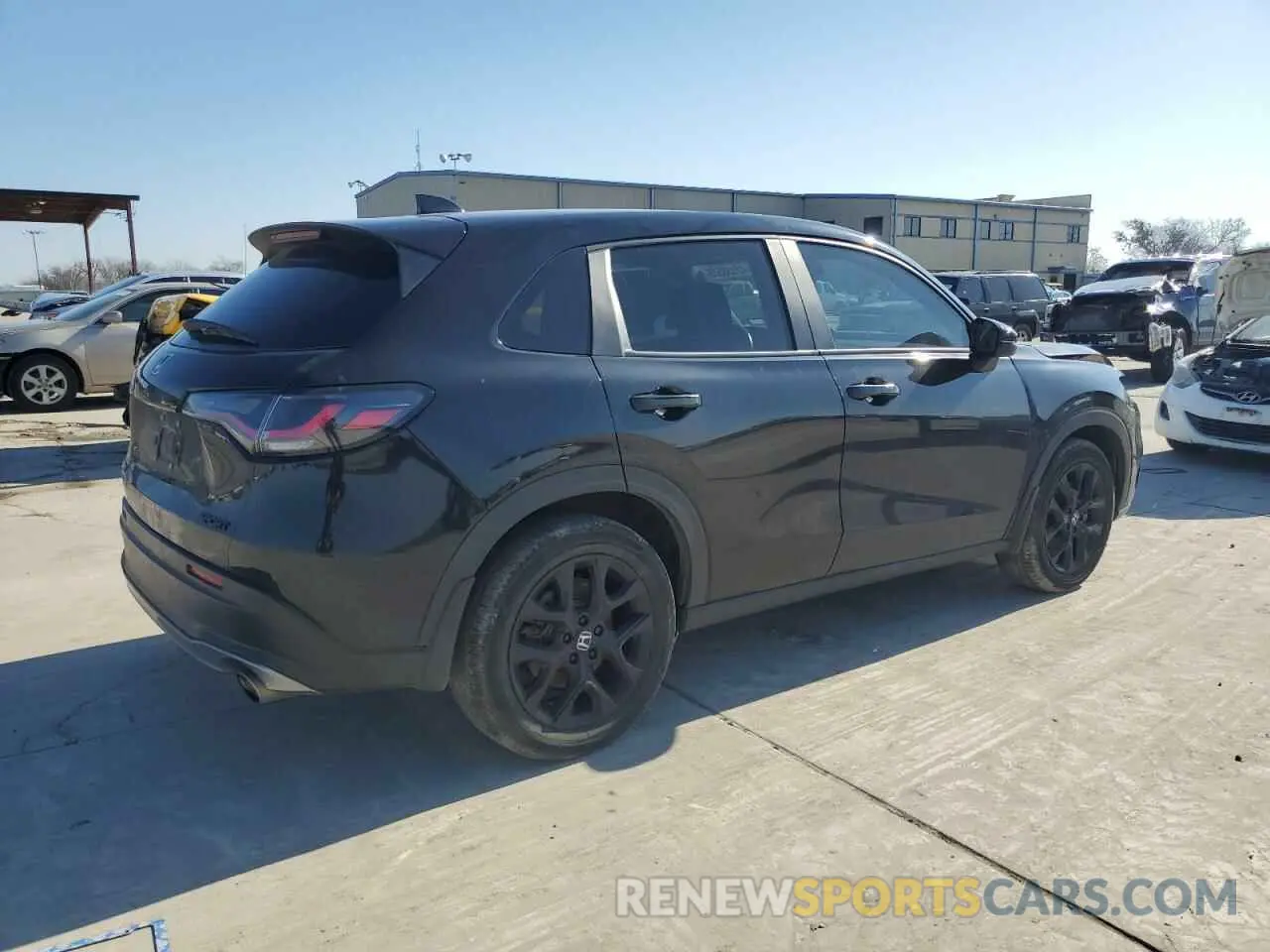 3 Photograph of a damaged car 3CZRZ1H57PM719220 HONDA HR-V 2023