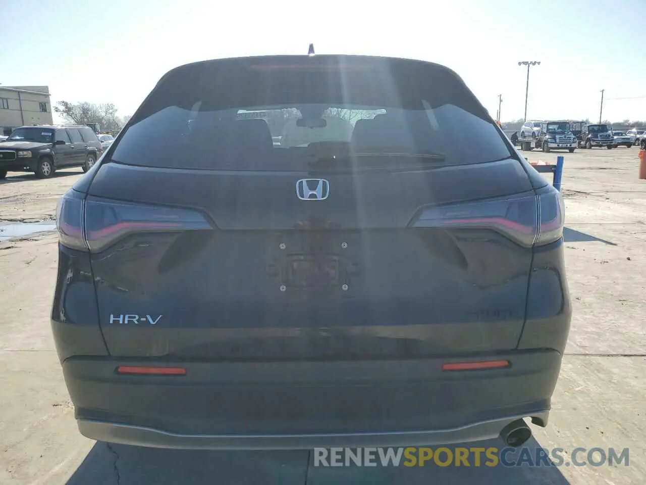 6 Photograph of a damaged car 3CZRZ1H57PM719220 HONDA HR-V 2023