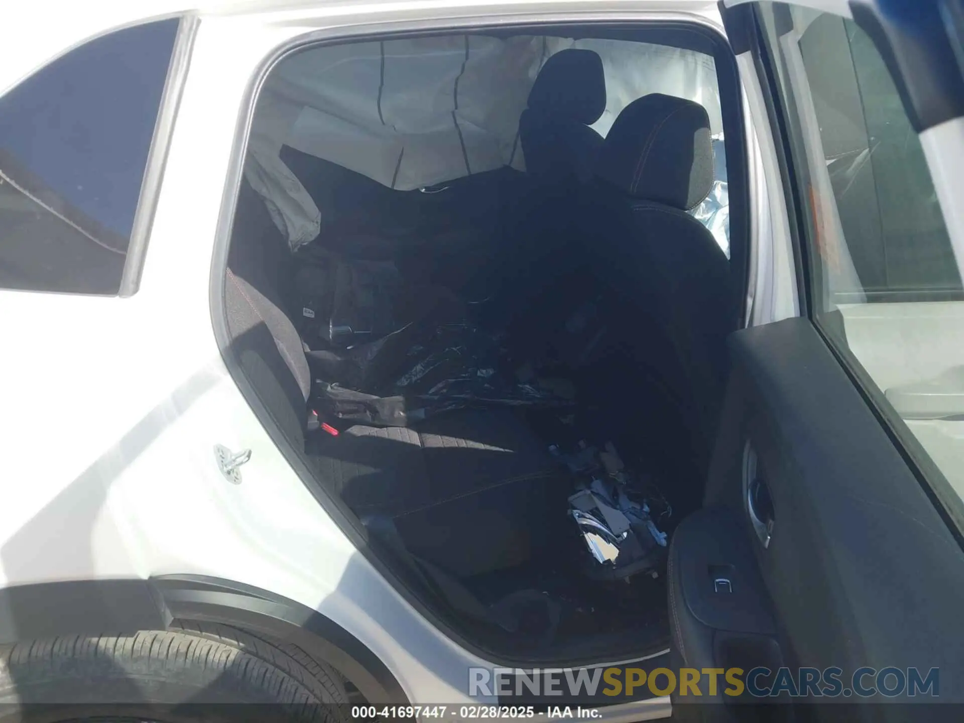 8 Photograph of a damaged car 3CZRZ1H57PM721193 HONDA HR-V 2023