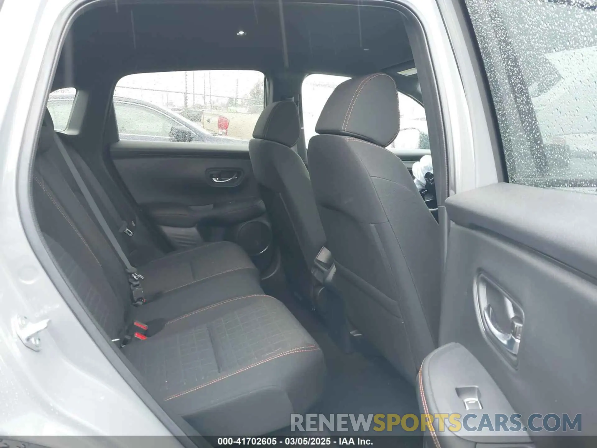 8 Photograph of a damaged car 3CZRZ1H57PM724725 HONDA HR-V 2023