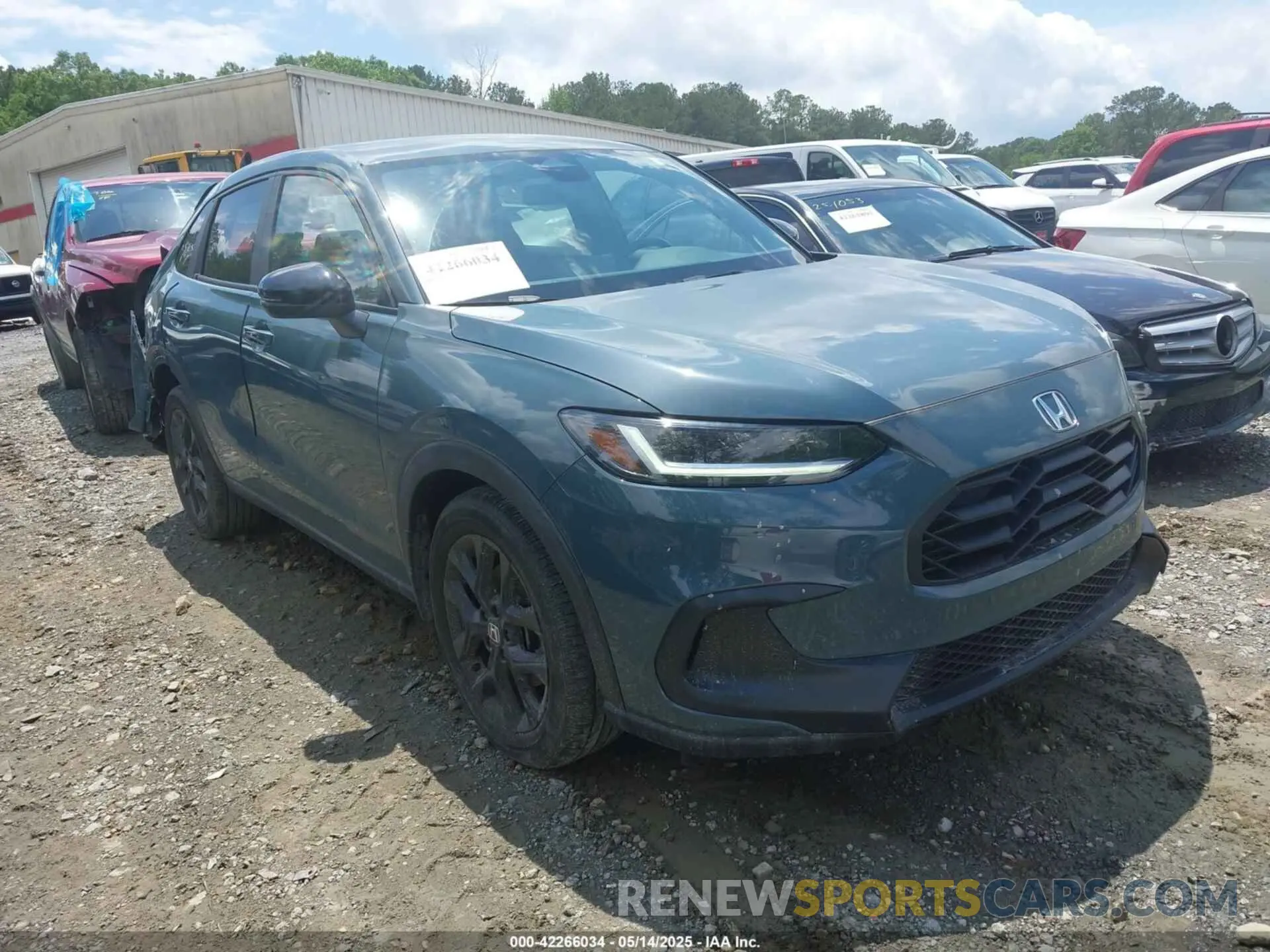 1 Photograph of a damaged car 3CZRZ1H57PM728421 HONDA HR-V 2023