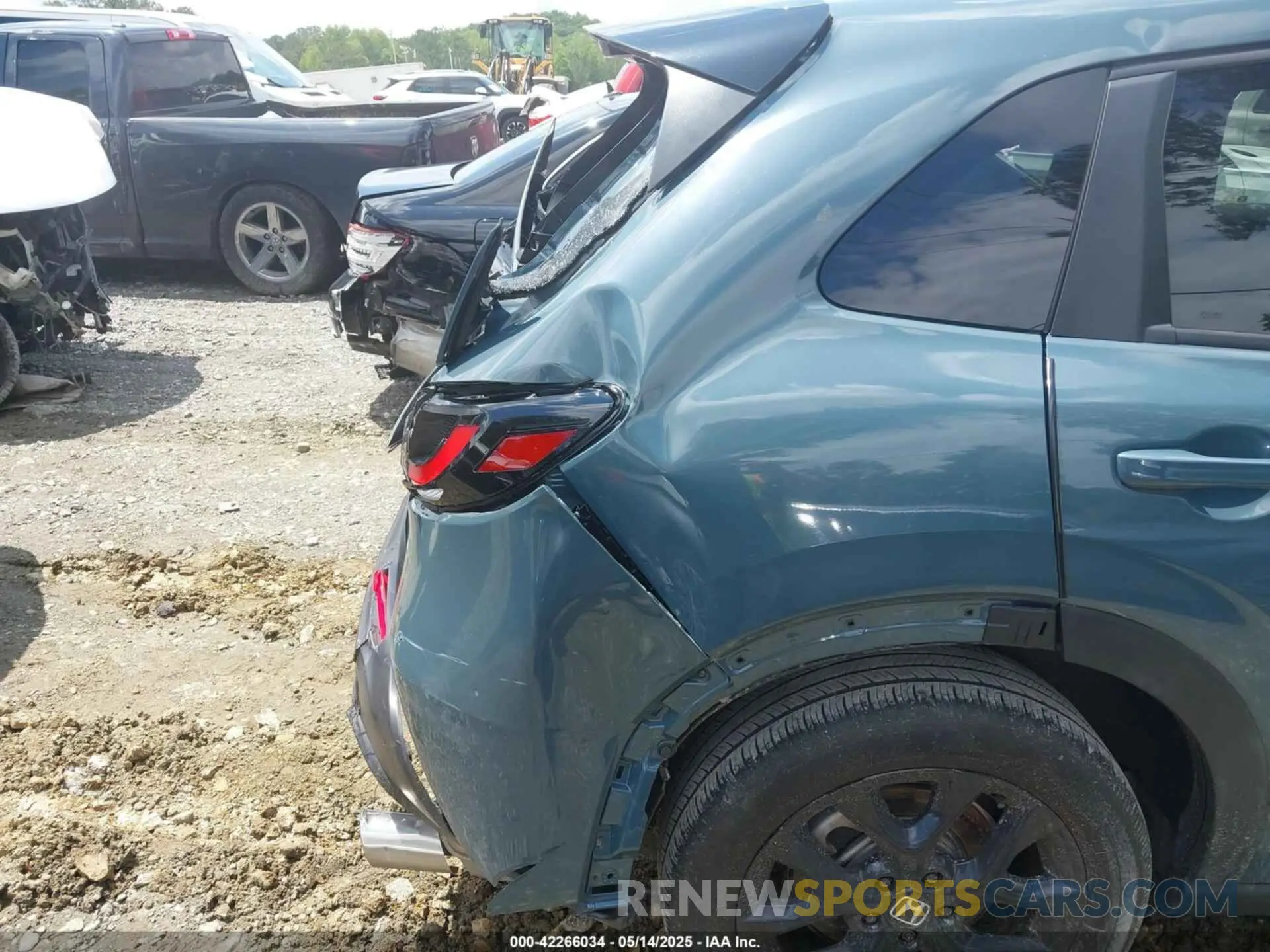 6 Photograph of a damaged car 3CZRZ1H57PM728421 HONDA HR-V 2023