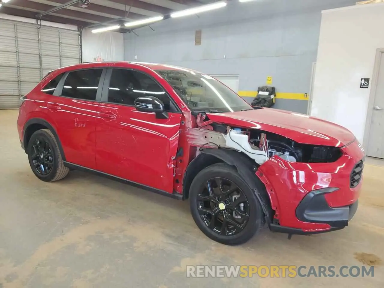 4 Photograph of a damaged car 3CZRZ1H58PM731036 HONDA HR-V 2023