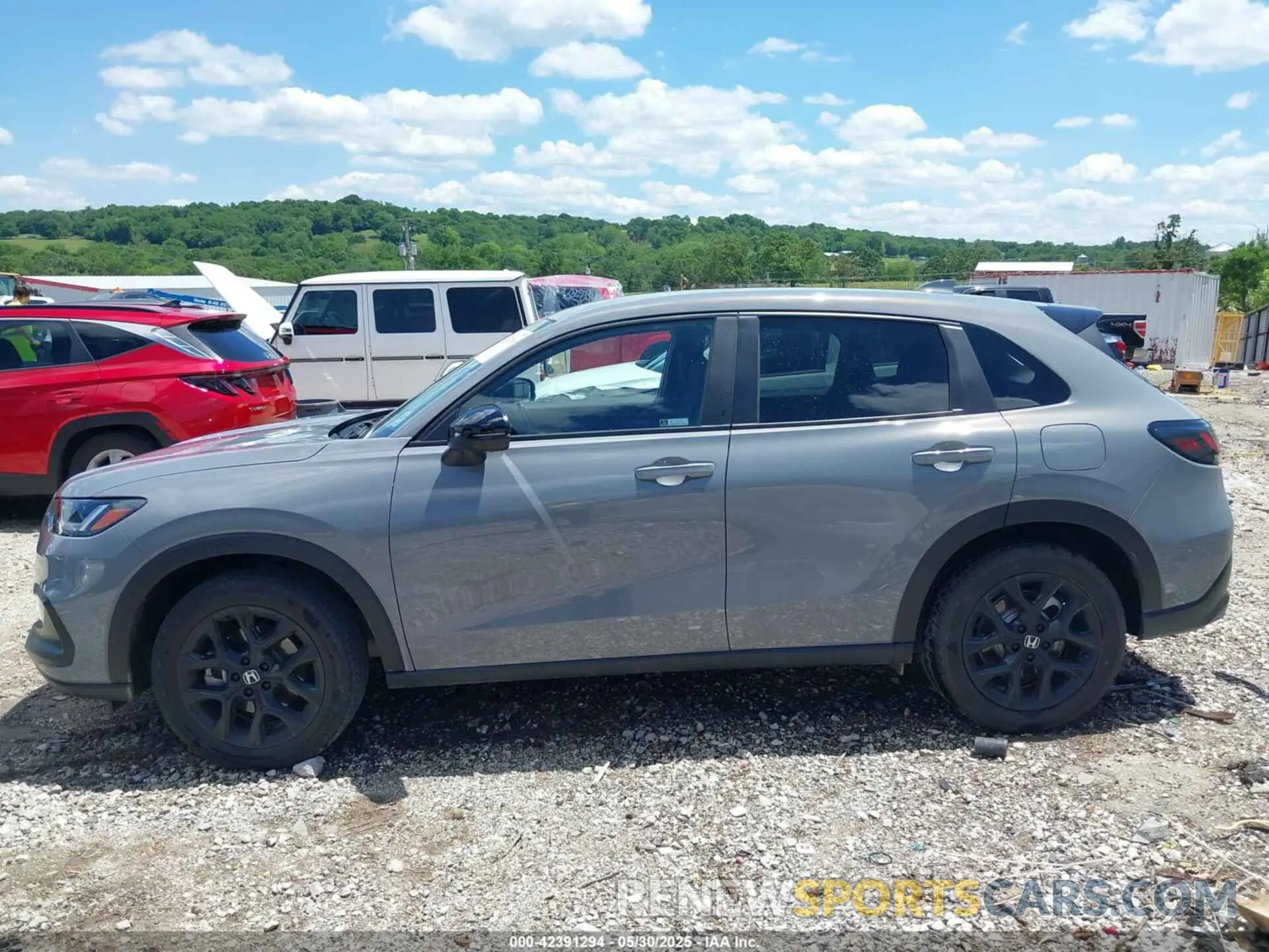 14 Photograph of a damaged car 3CZRZ1H59PM713354 HONDA HR-V 2023