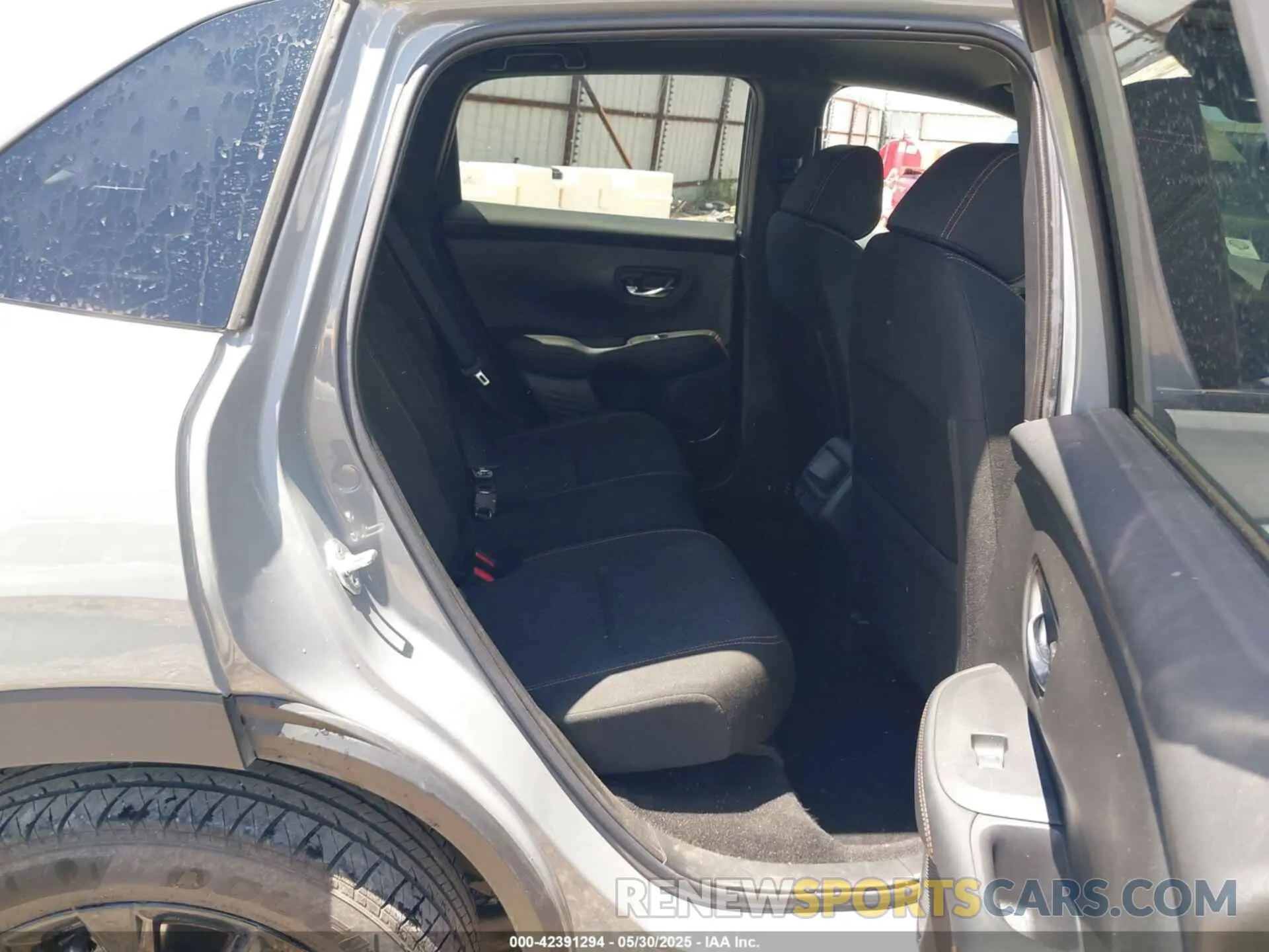 8 Photograph of a damaged car 3CZRZ1H59PM713354 HONDA HR-V 2023