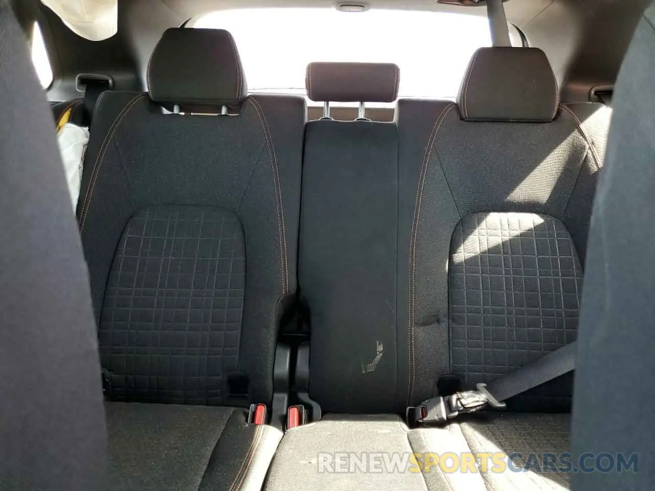 10 Photograph of a damaged car 3CZRZ1H5XPM704453 HONDA HR-V 2023