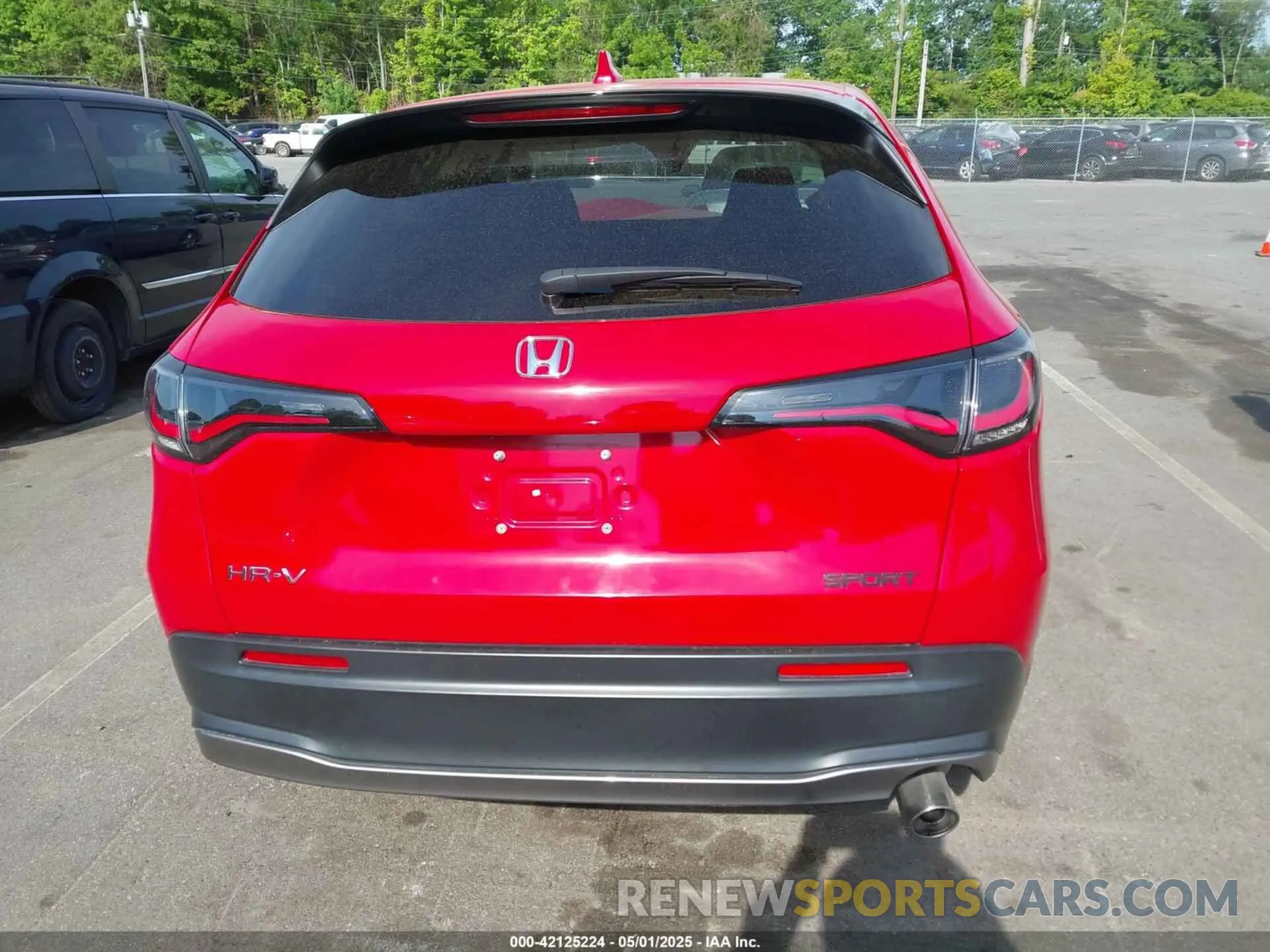 17 Photograph of a damaged car 3CZRZ1H5XPM717011 HONDA HR-V 2023
