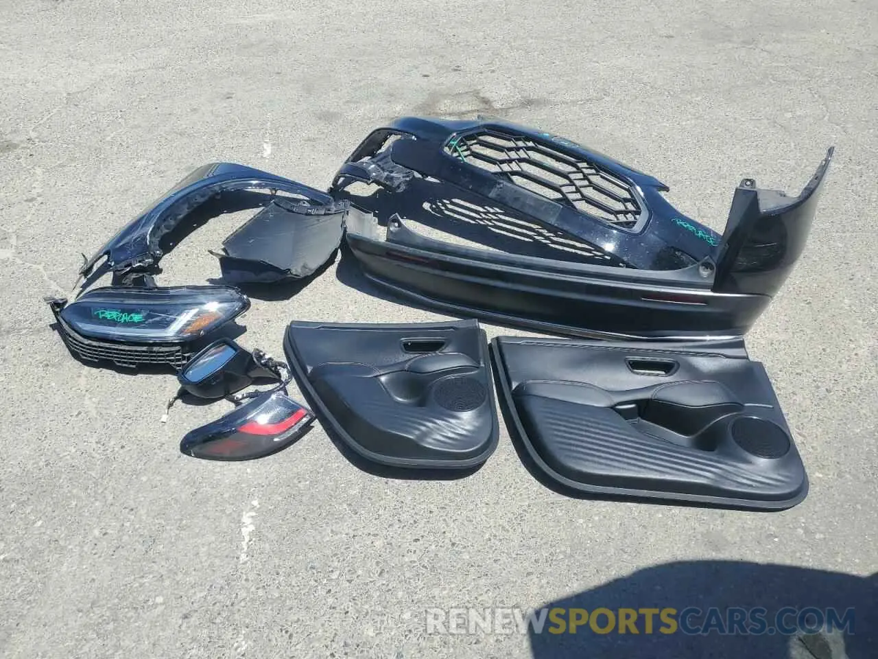 13 Photograph of a damaged car 3CZRZ1H5XPM733001 HONDA HR-V 2023