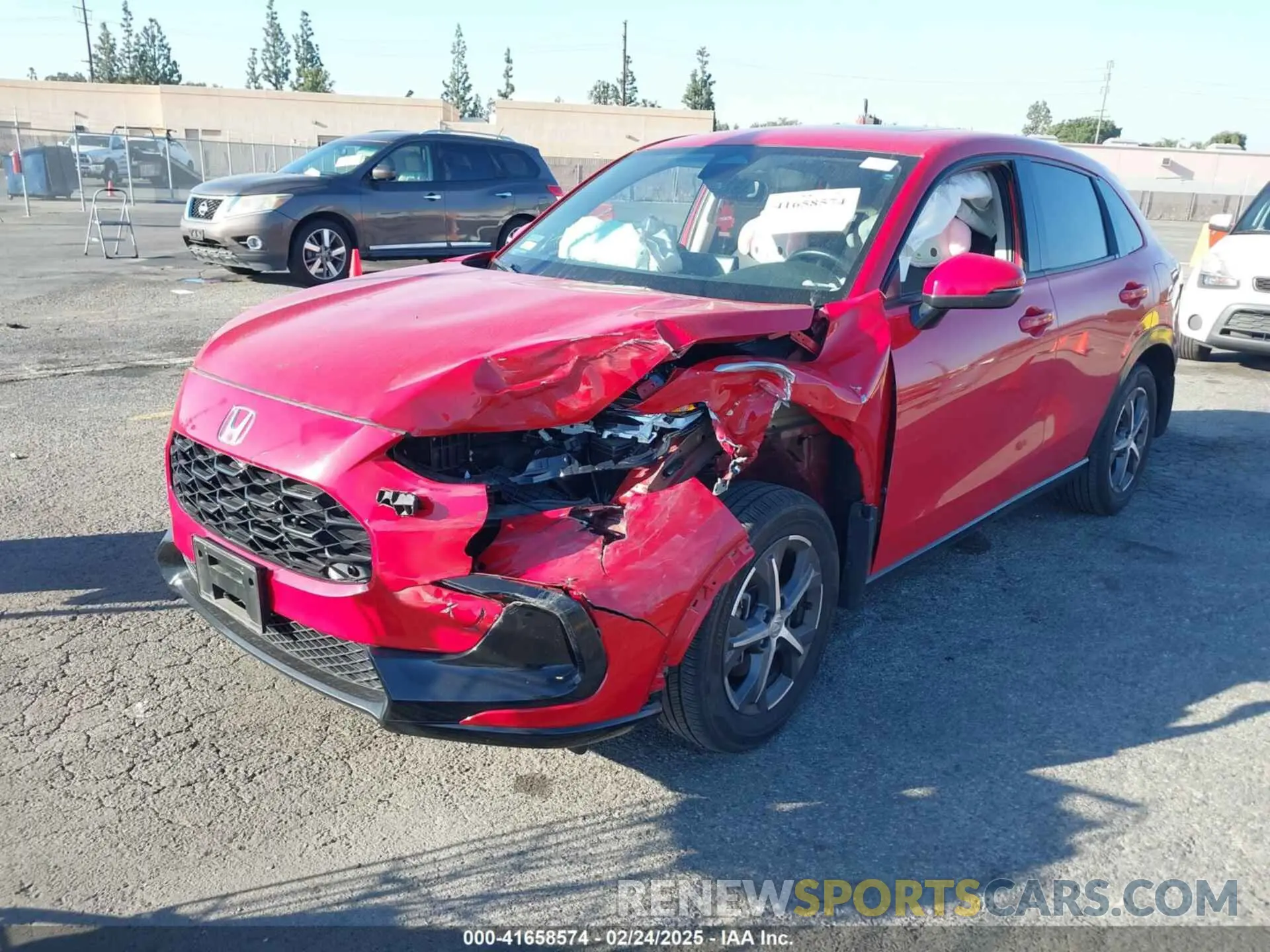 2 Photograph of a damaged car 3CZRZ1H70PM708383 HONDA HR-V 2023