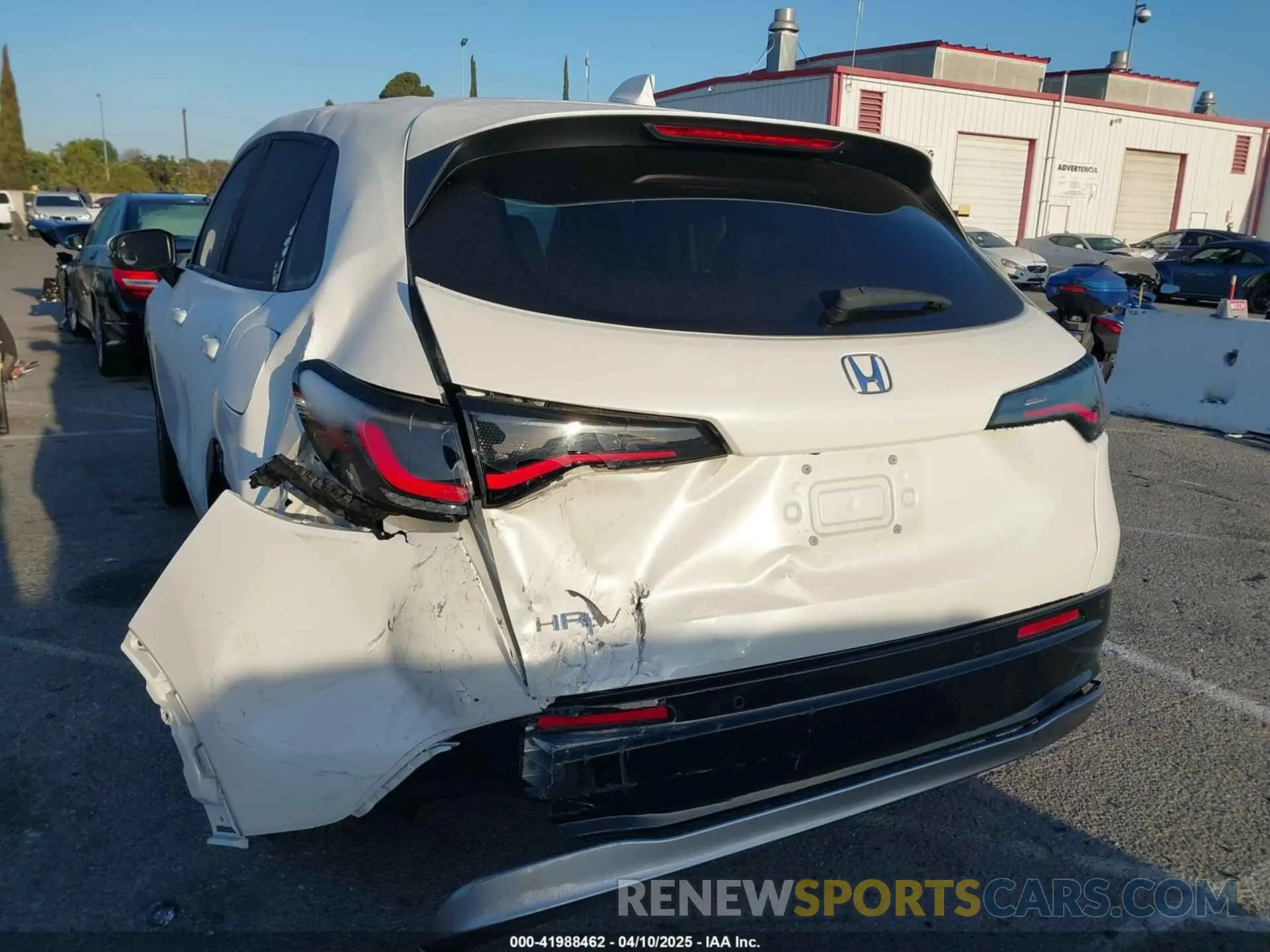 3 Photograph of a damaged car 3CZRZ1H71PM706111 HONDA HR-V 2023