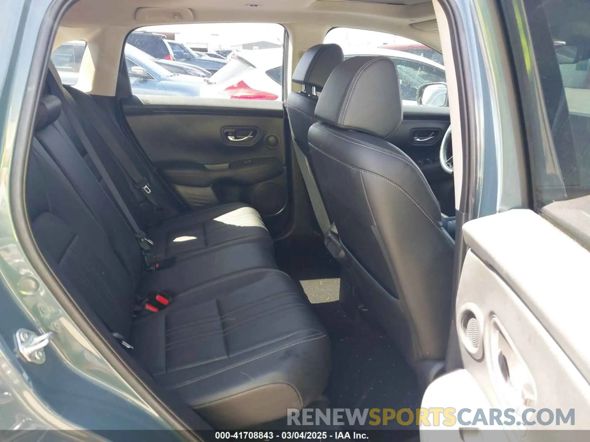 8 Photograph of a damaged car 3CZRZ1H73PM707227 HONDA HR-V 2023