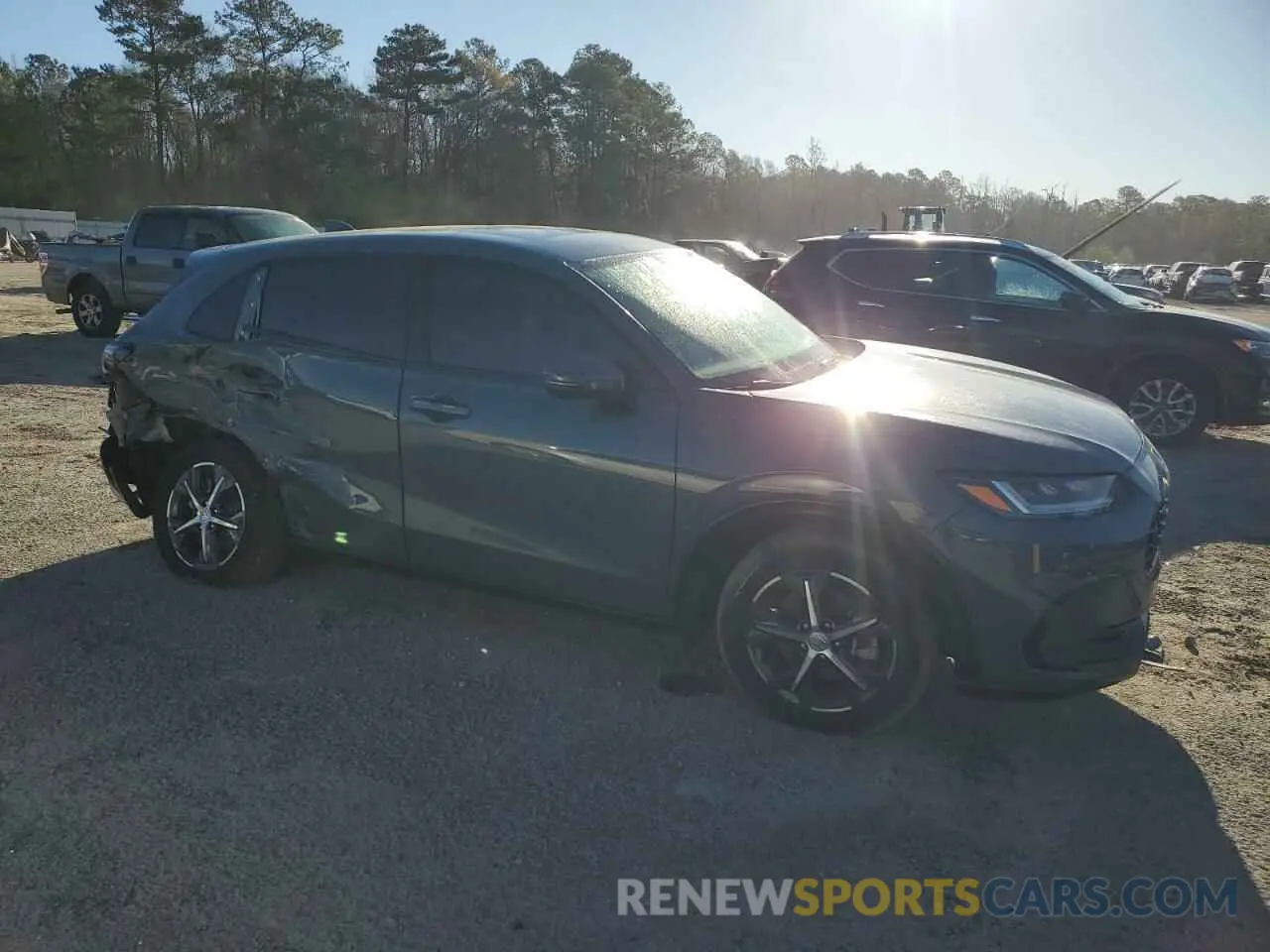 4 Photograph of a damaged car 3CZRZ1H73PM732449 HONDA HR-V 2023