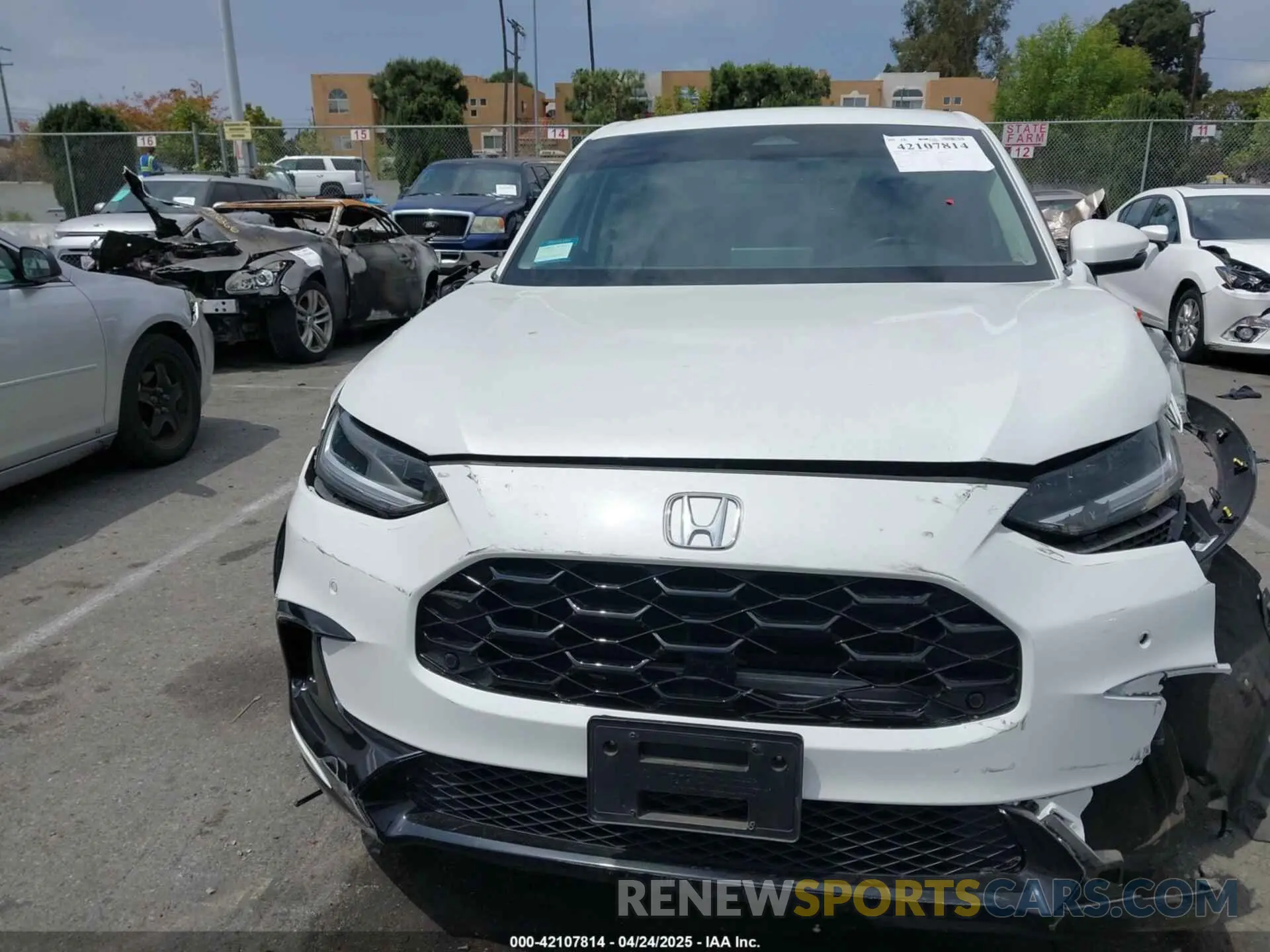 11 Photograph of a damaged car 3CZRZ1H74PM721069 HONDA HR-V 2023