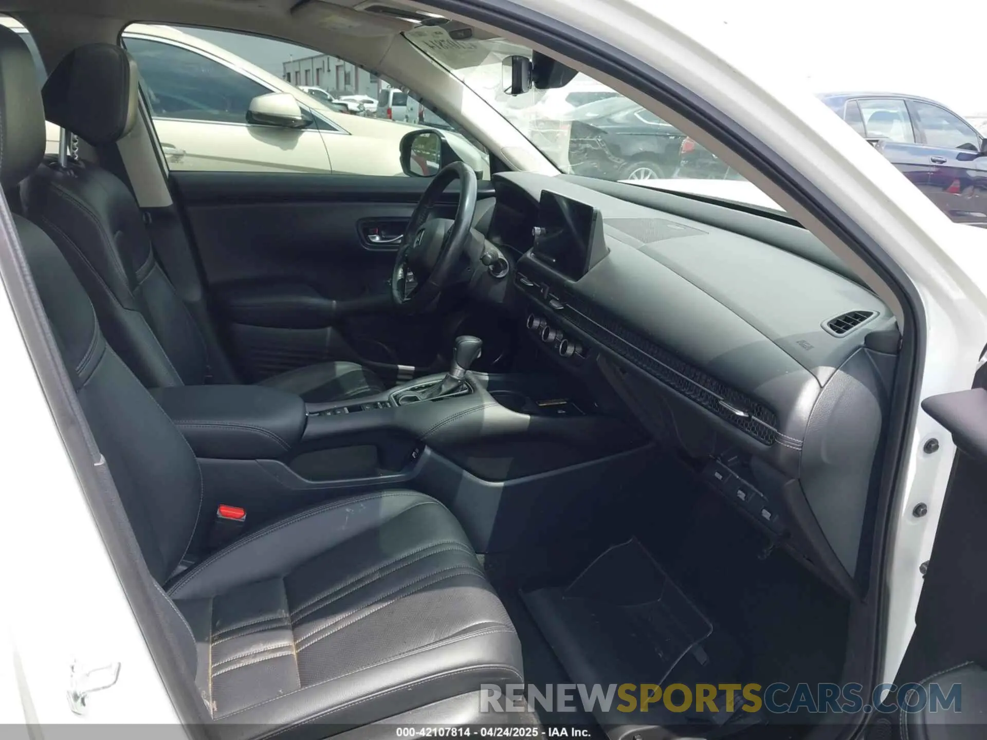 5 Photograph of a damaged car 3CZRZ1H74PM721069 HONDA HR-V 2023