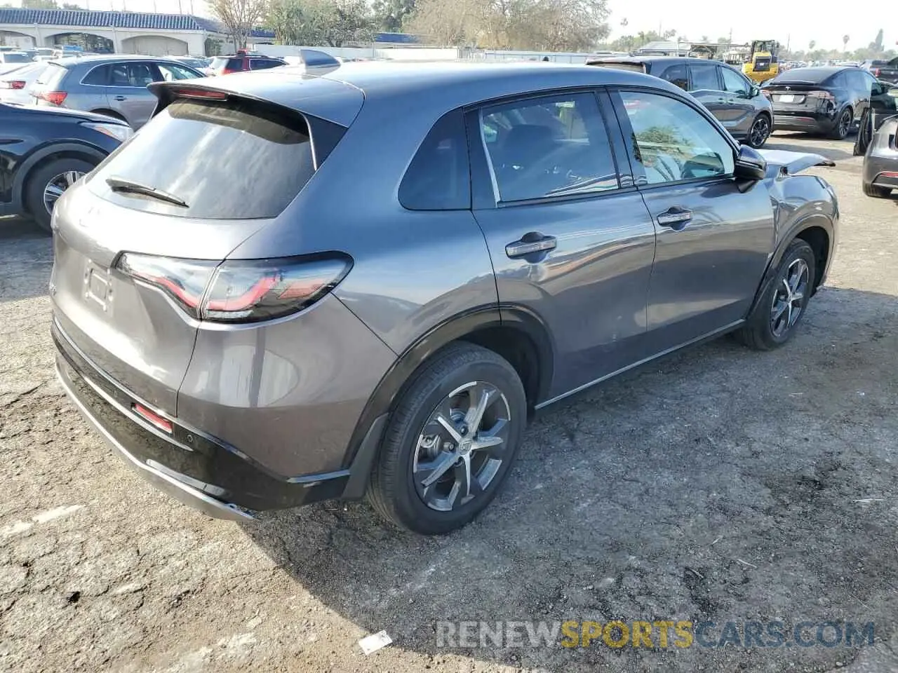 3 Photograph of a damaged car 3CZRZ1H76PM715905 HONDA HR-V 2023