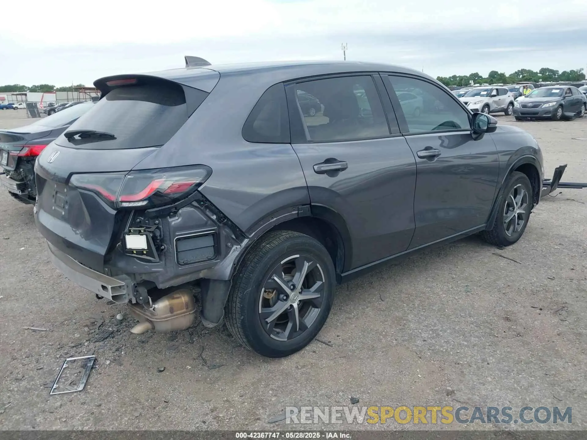 4 Photograph of a damaged car 3CZRZ1H77PM714343 HONDA HR-V 2023