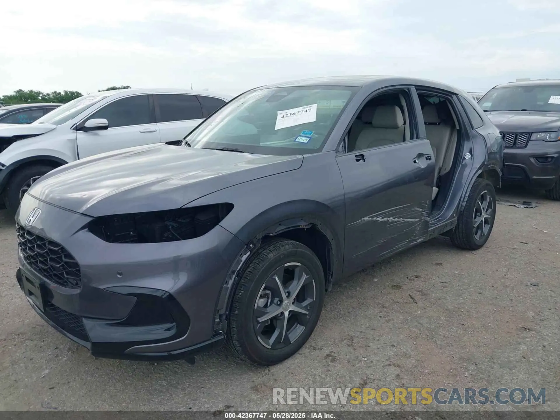 6 Photograph of a damaged car 3CZRZ1H77PM714343 HONDA HR-V 2023