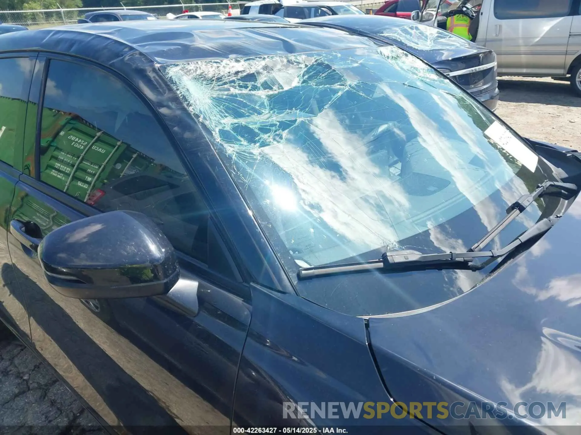 19 Photograph of a damaged car 3CZRZ1H77PM735273 HONDA HR-V 2023