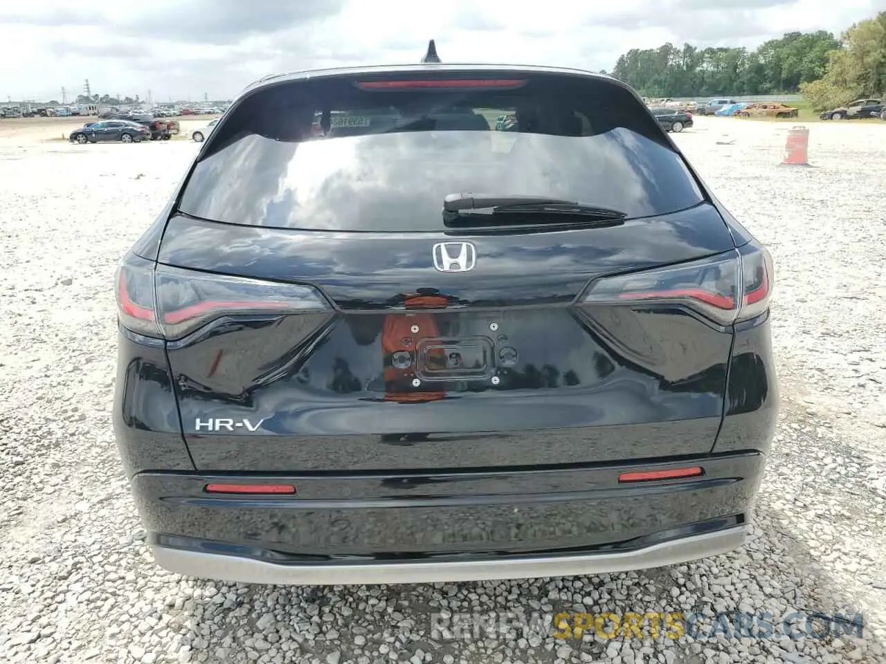 6 Photograph of a damaged car 3CZRZ1H78PM705943 HONDA HR-V 2023