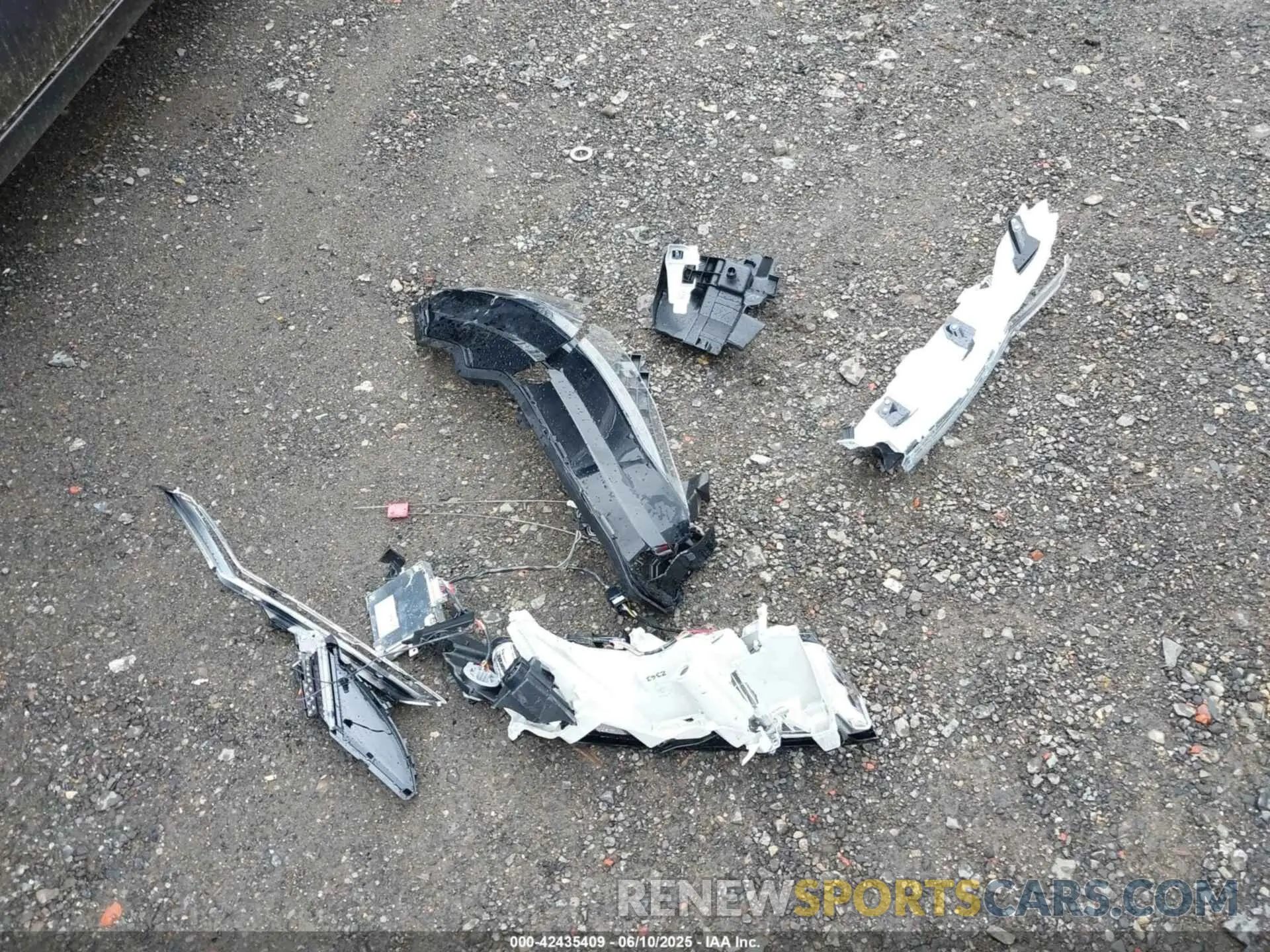 12 Photograph of a damaged car 3CZRZ2H30PM734999 HONDA HR-V 2023