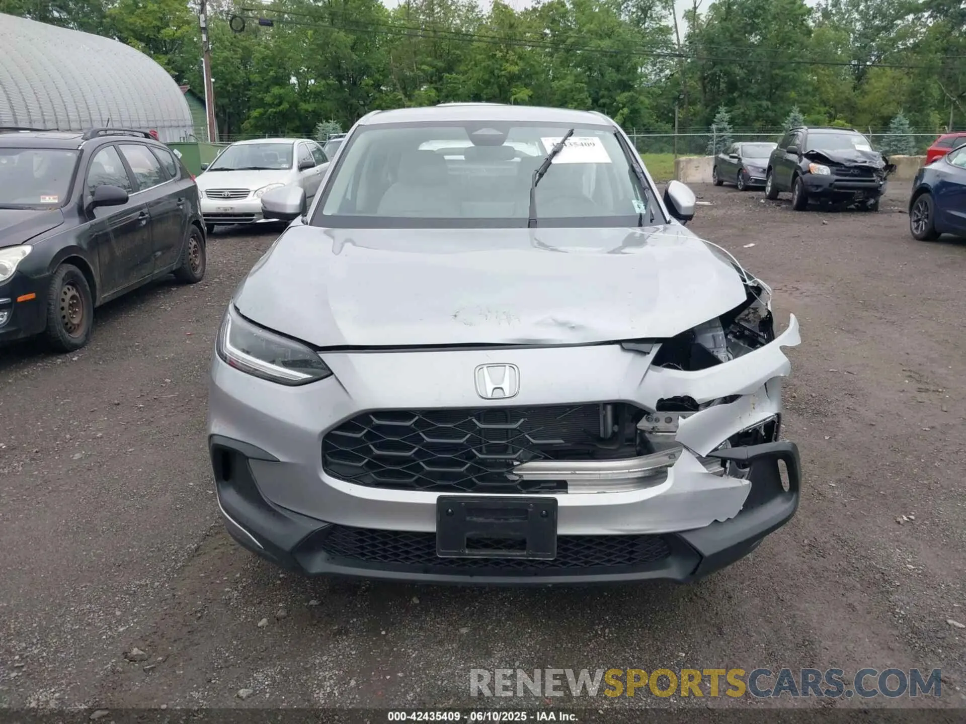 13 Photograph of a damaged car 3CZRZ2H30PM734999 HONDA HR-V 2023
