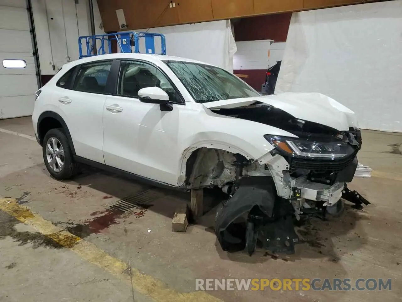 4 Photograph of a damaged car 3CZRZ2H31PM740052 HONDA HR-V 2023