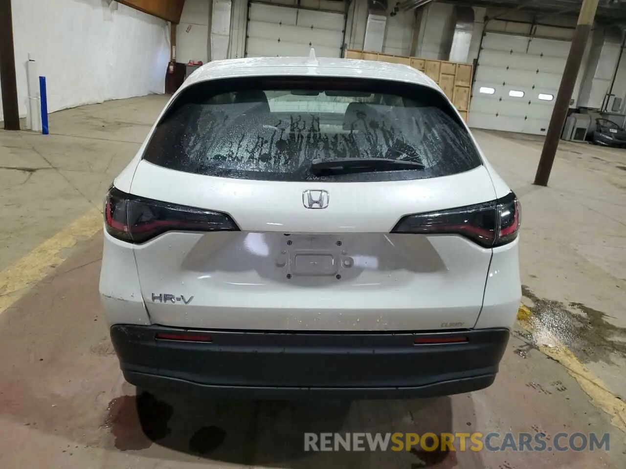 6 Photograph of a damaged car 3CZRZ2H31PM740052 HONDA HR-V 2023