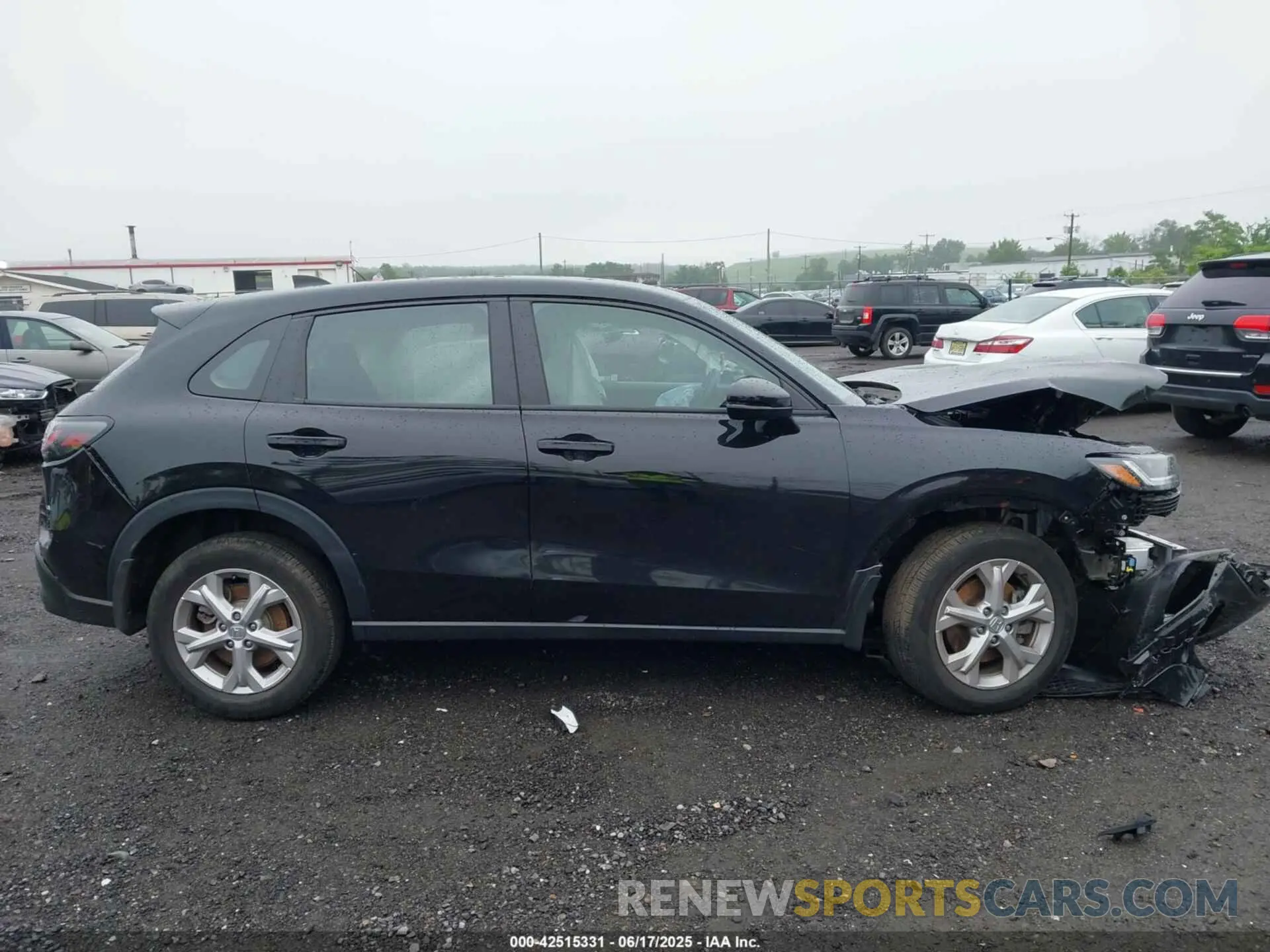 14 Photograph of a damaged car 3CZRZ2H31PM740388 HONDA HR-V 2023