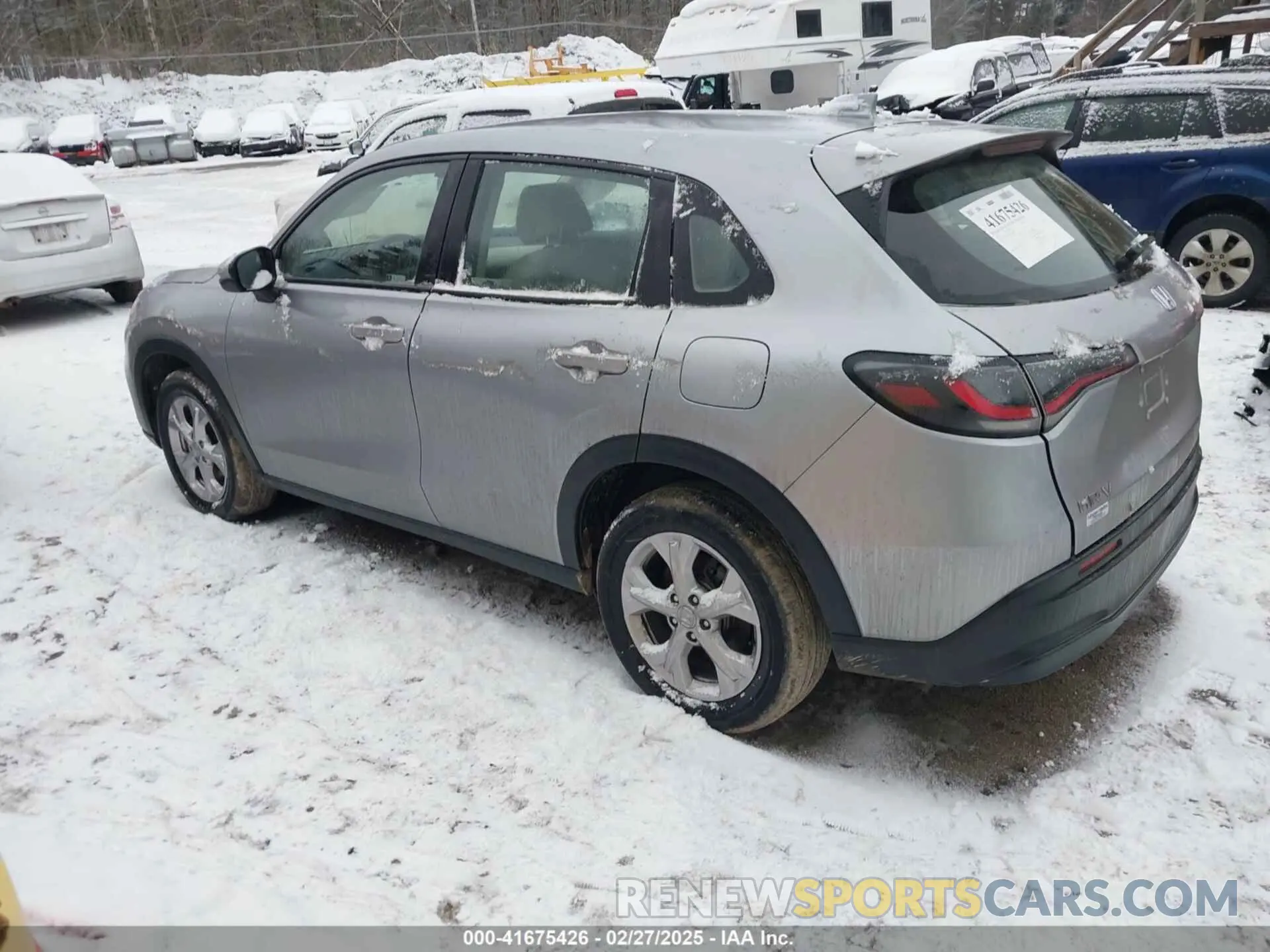 3 Photograph of a damaged car 3CZRZ2H31PM745929 HONDA HR-V 2023
