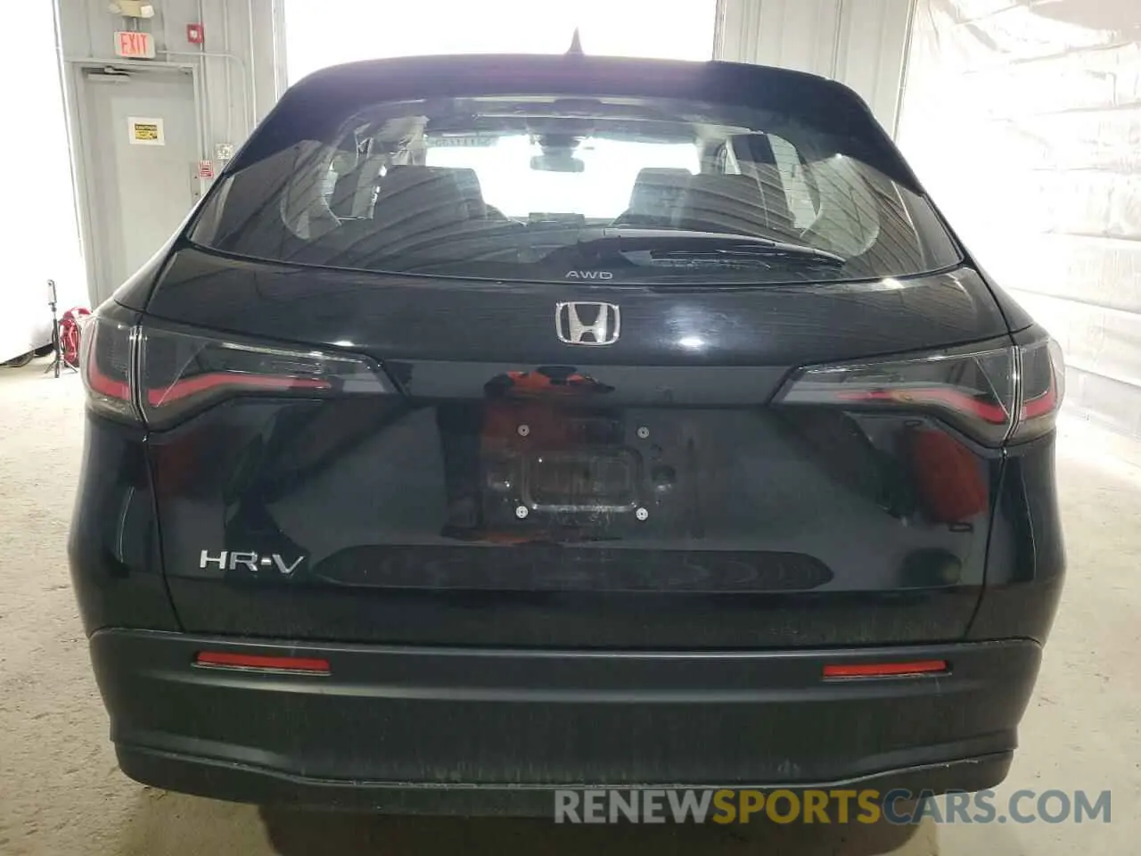 6 Photograph of a damaged car 3CZRZ2H32PM718609 HONDA HR-V 2023