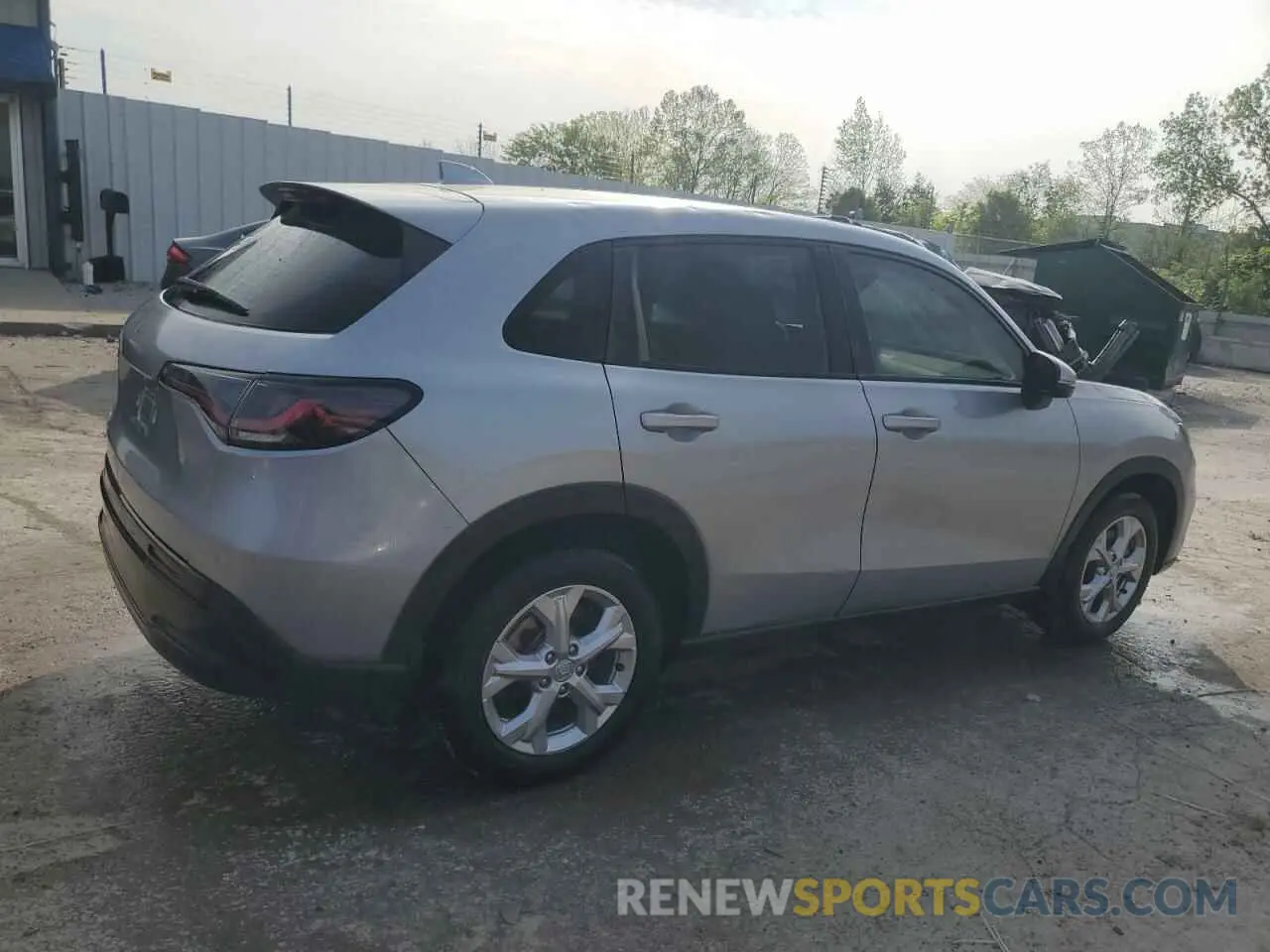 3 Photograph of a damaged car 3CZRZ2H32PM730937 HONDA HR-V 2023